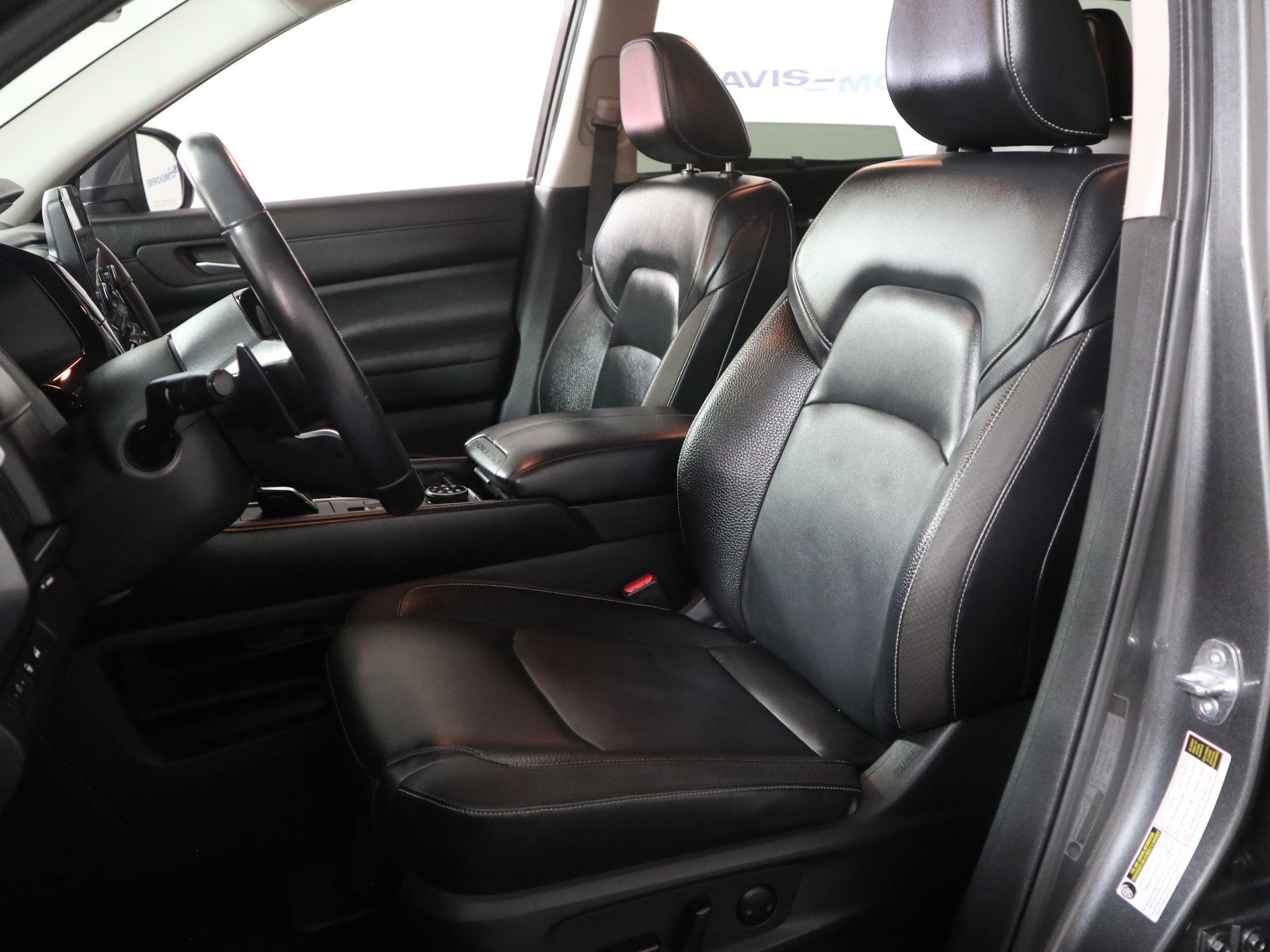 2022 Nissan Pathfinder SL 4WD