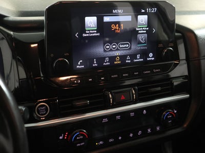 2022 Nissan Pathfinder SL 4WD