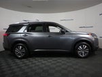 2022 Nissan Pathfinder SL 4WD