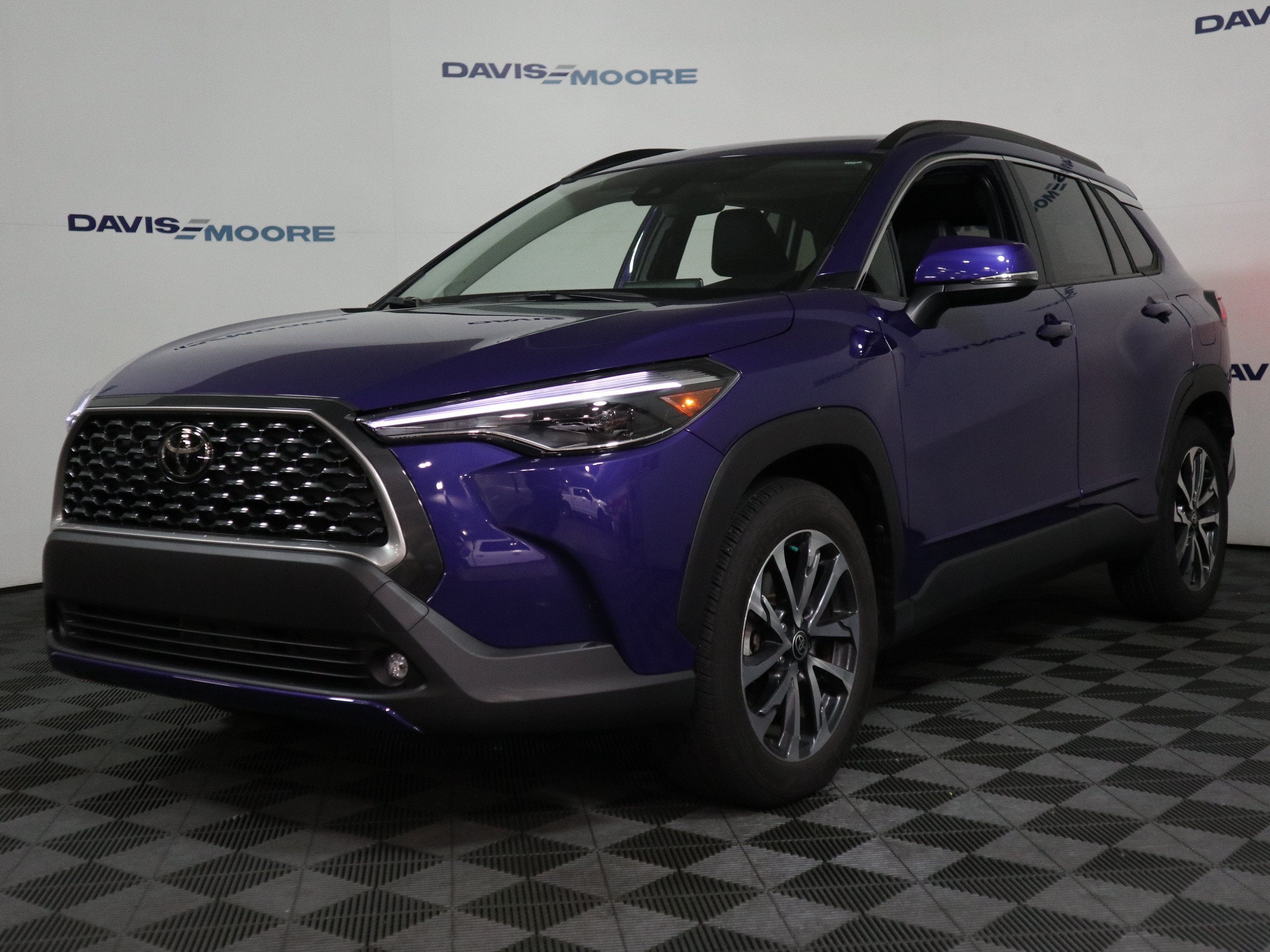 2022 Toyota Corolla Cross XLE 4WD