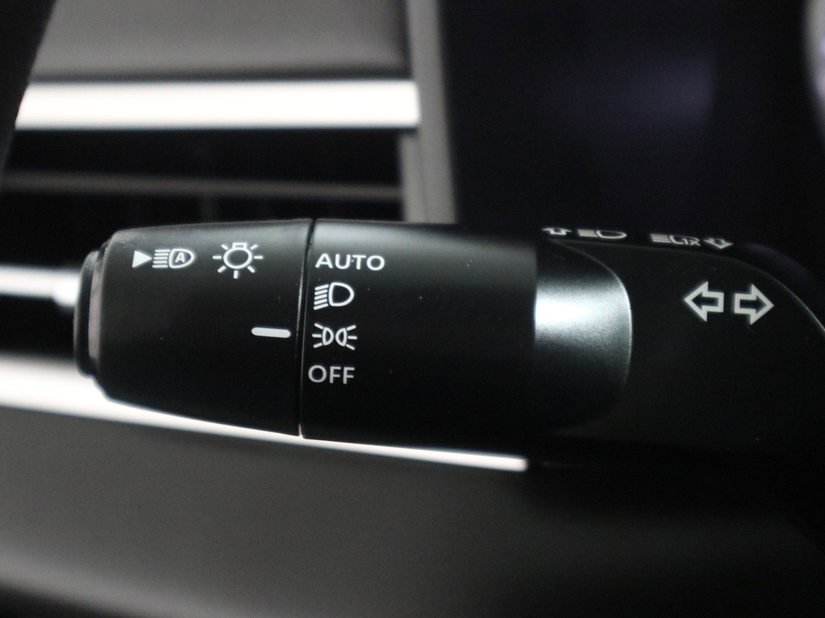 2025 Mitsubishi Outlander ES AWD