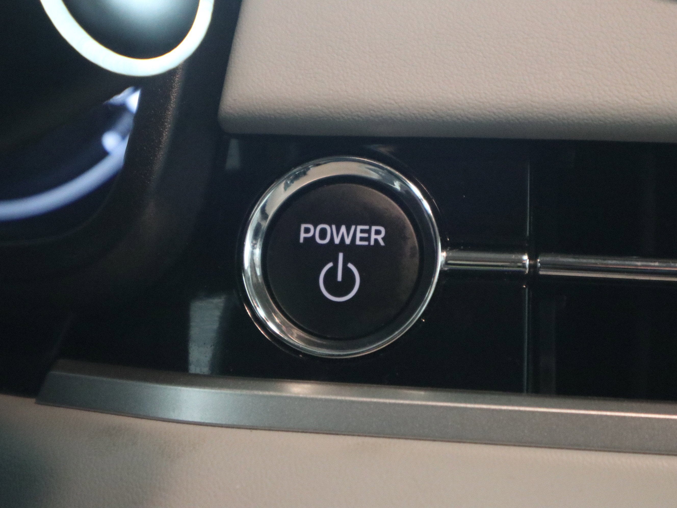 2024 Mitsubishi Outlander Plug-In Hybrid SEL 4WD