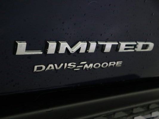 2024 RAM Ram 2500 RAM 2500 LIMITED CREW CAB 4X4 6'4' BOX in Wichita, KS - Davis-Moore Auto Group