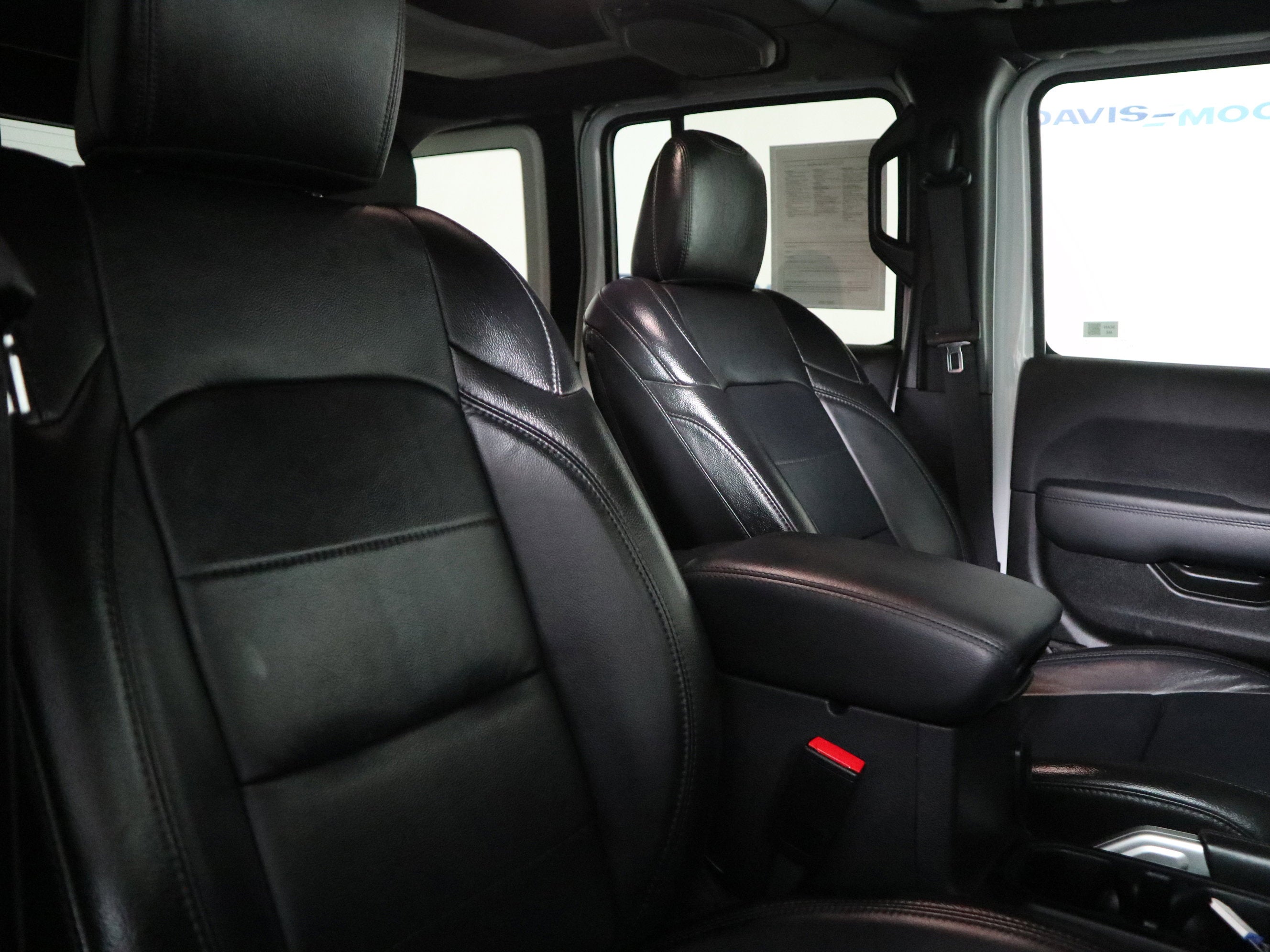 2022 Jeep Wrangler Unlimited Sahara Altitude 4x4
