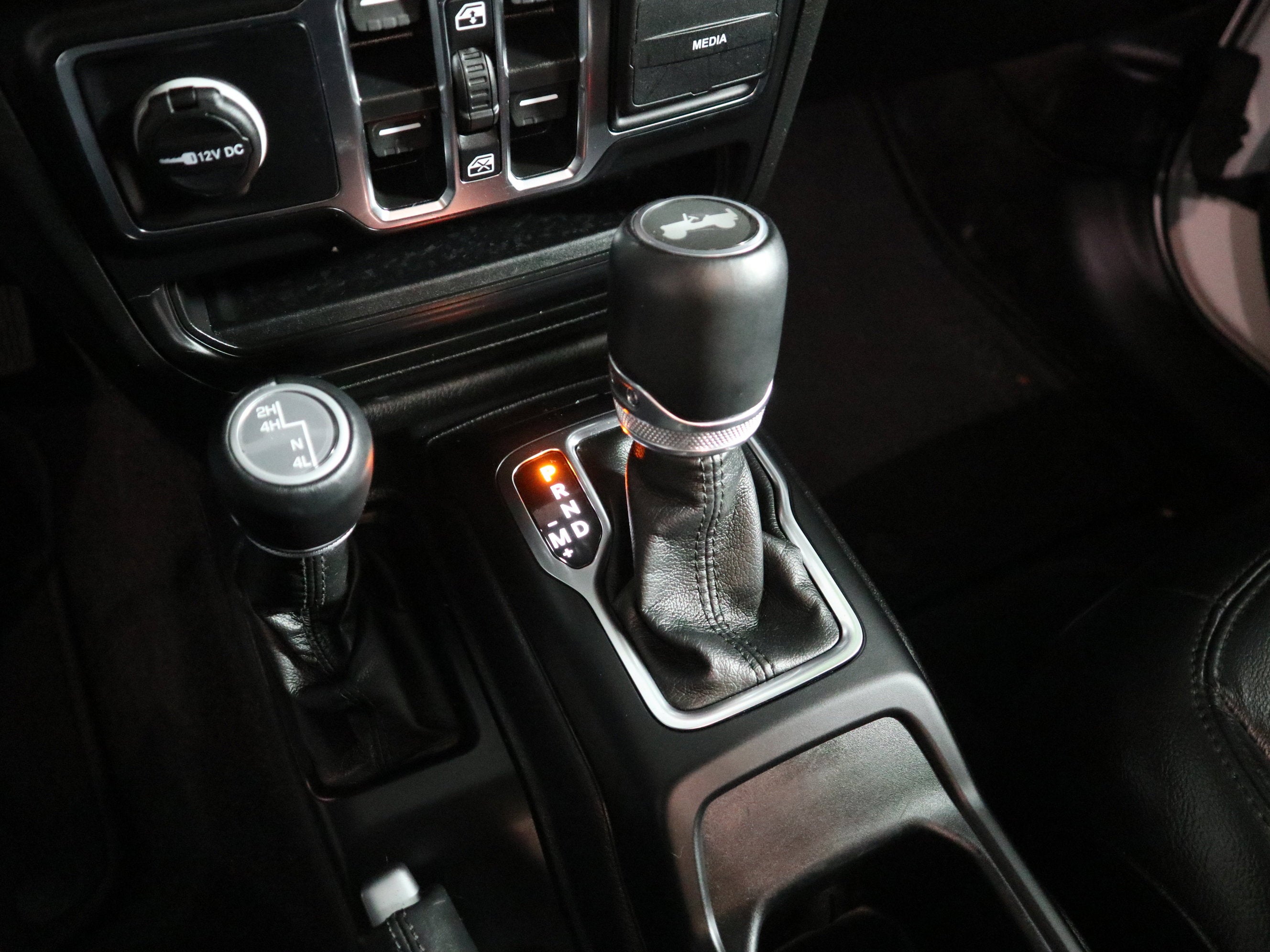 2022 Jeep Wrangler Unlimited Sahara Altitude 4x4
