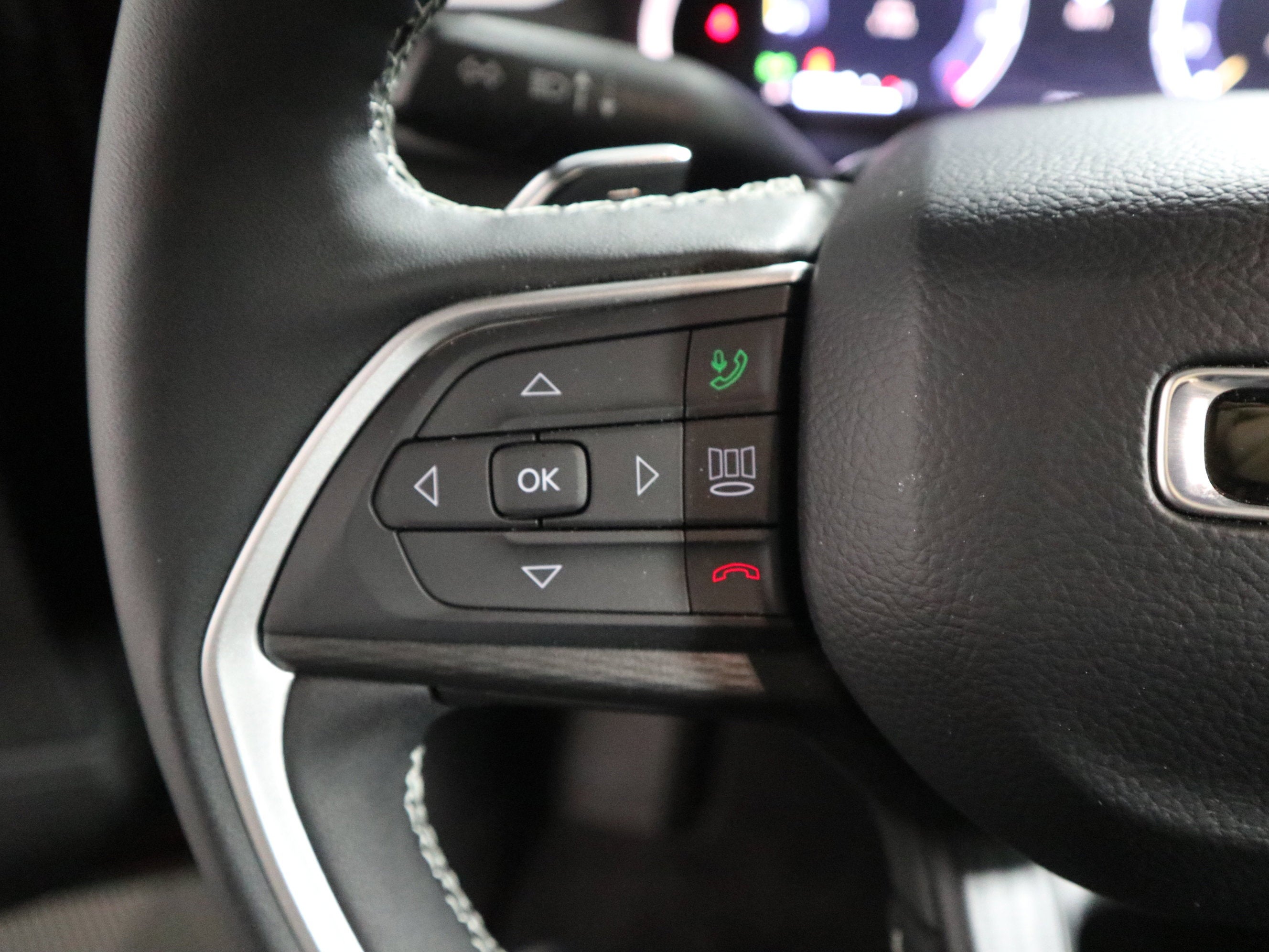 2025 Jeep Grand Cherokee Altitude X 4x4