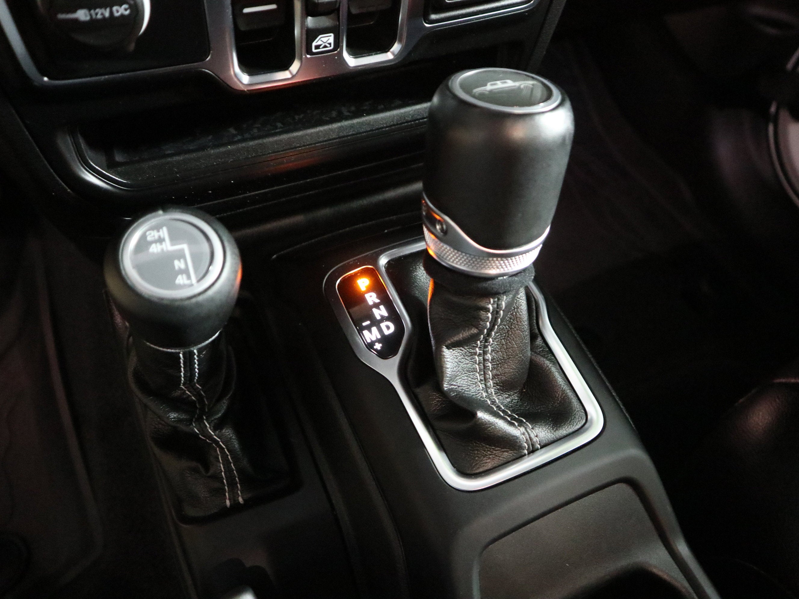 2022 Jeep Gladiator Overland 4x4