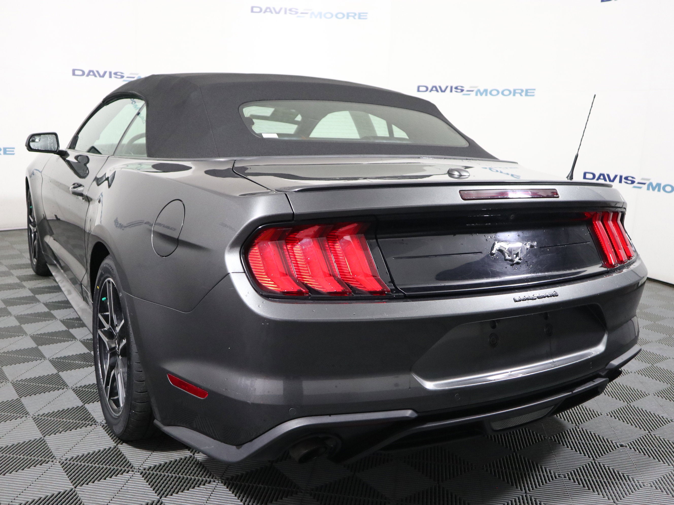 2019 Ford Mustang EcoBoost Premium