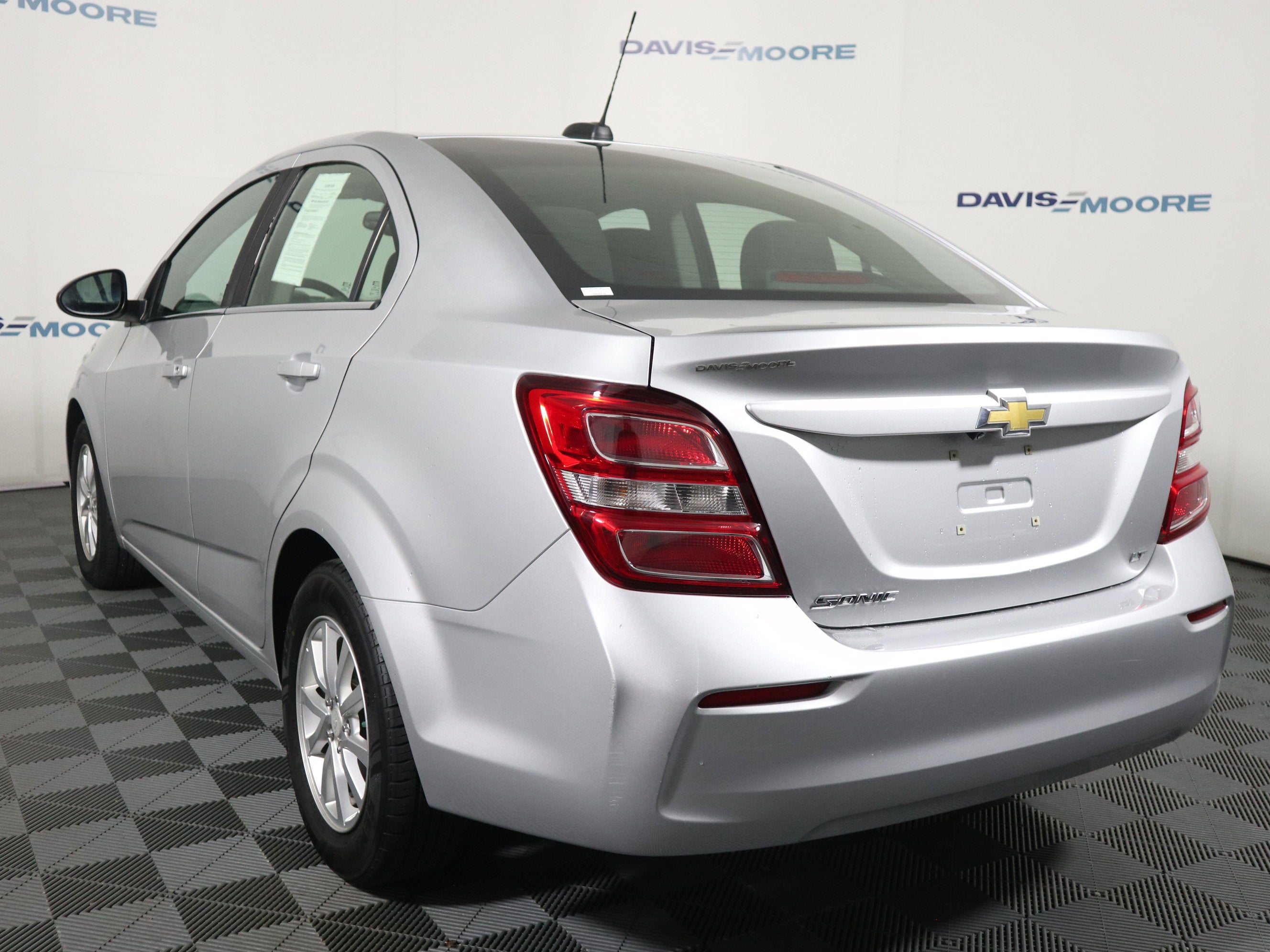 2017 Chevrolet Sonic LT