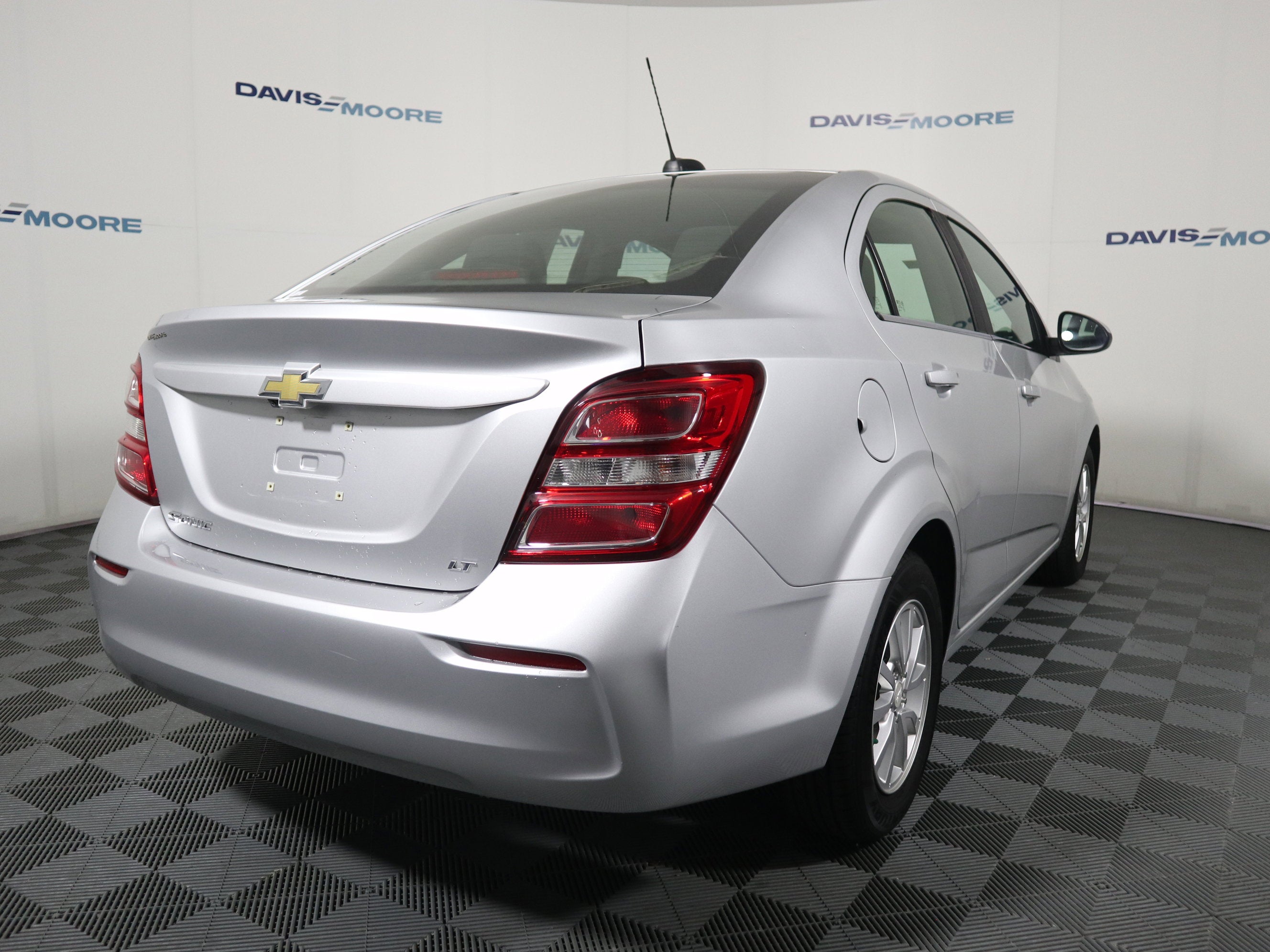 2017 Chevrolet Sonic LT