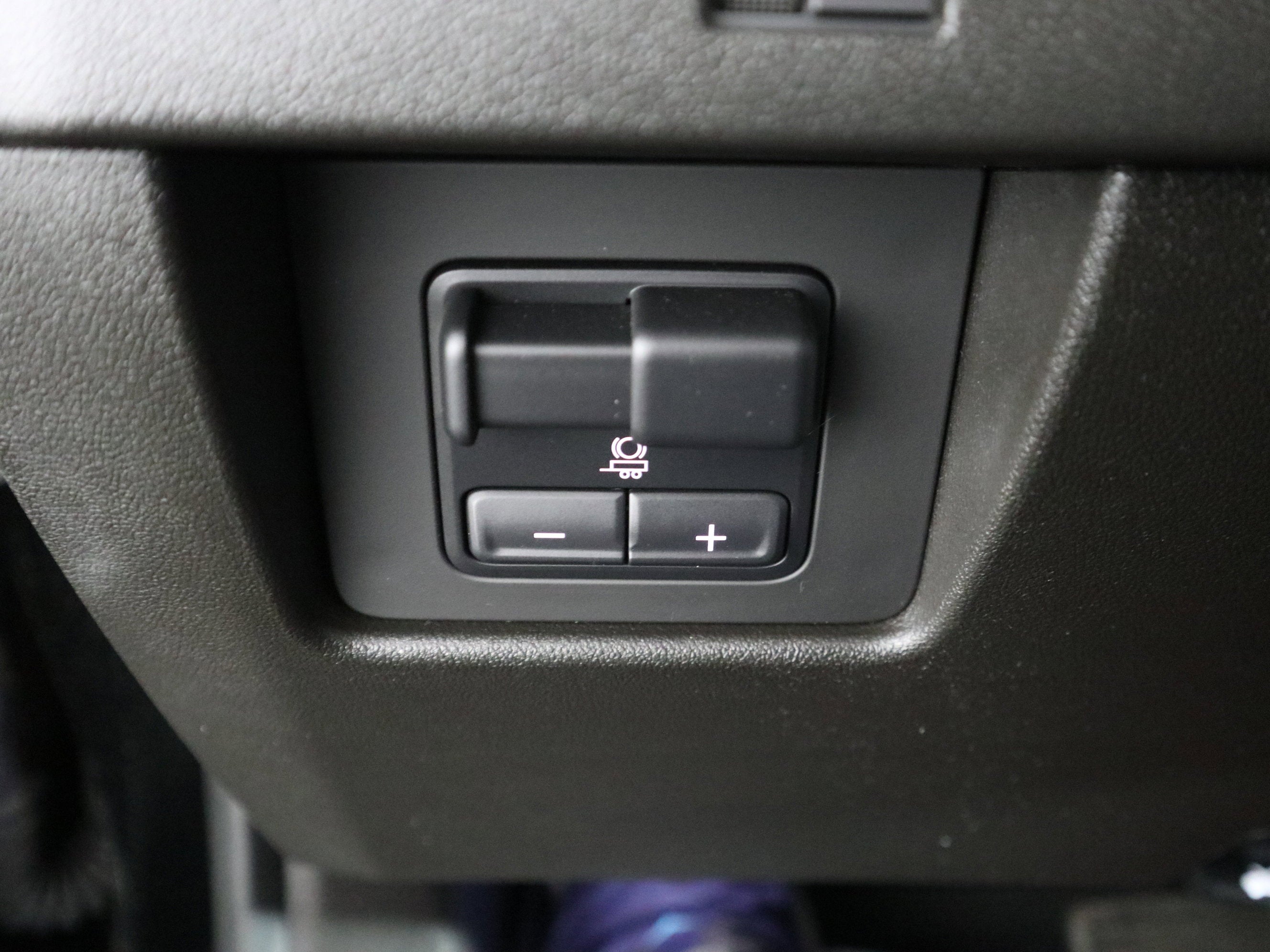 2023 Chevrolet Colorado 2WD LT Crew Cab