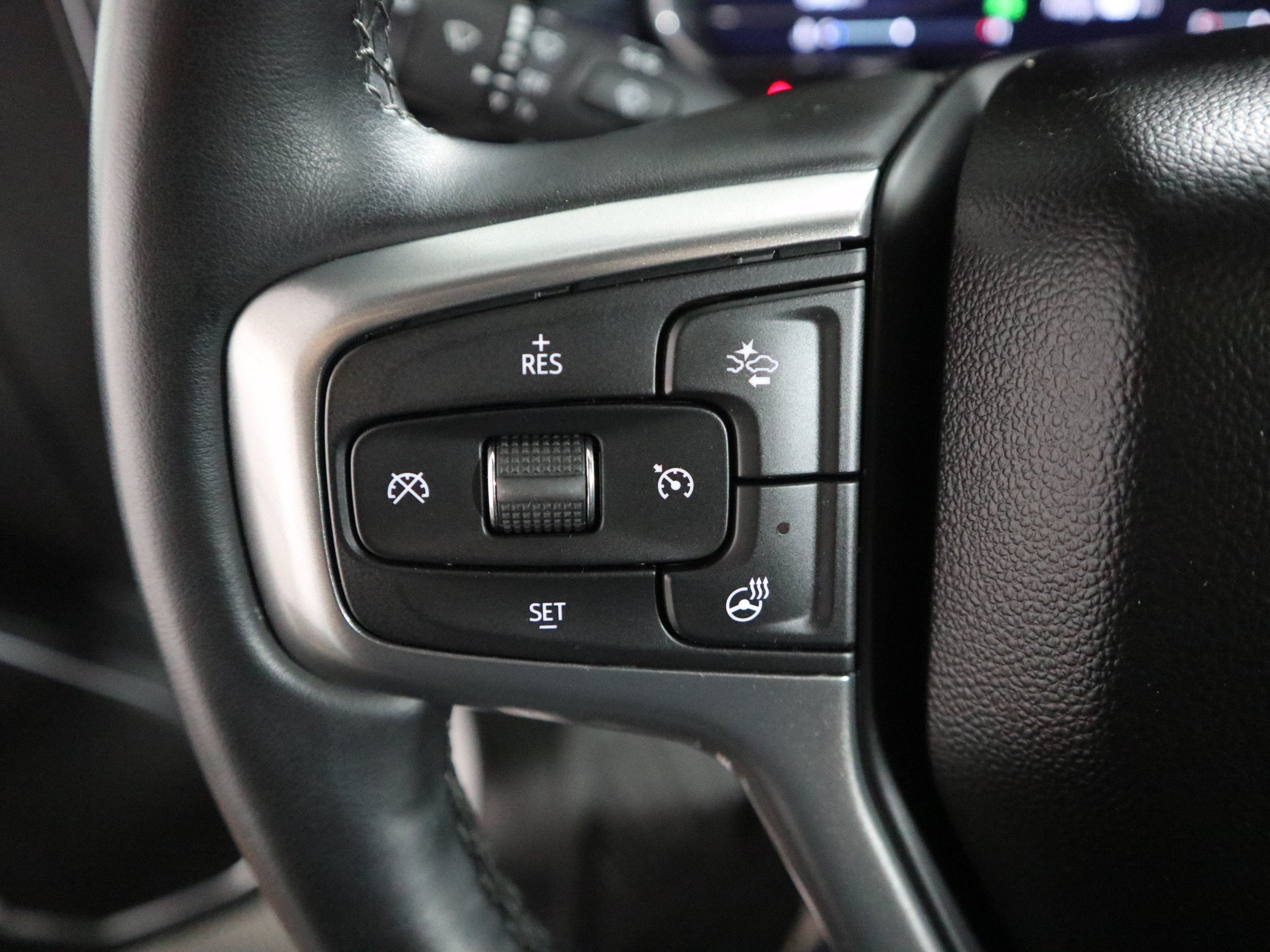 2024 Chevrolet Silverado 1500 LT Crew Cab 4WD