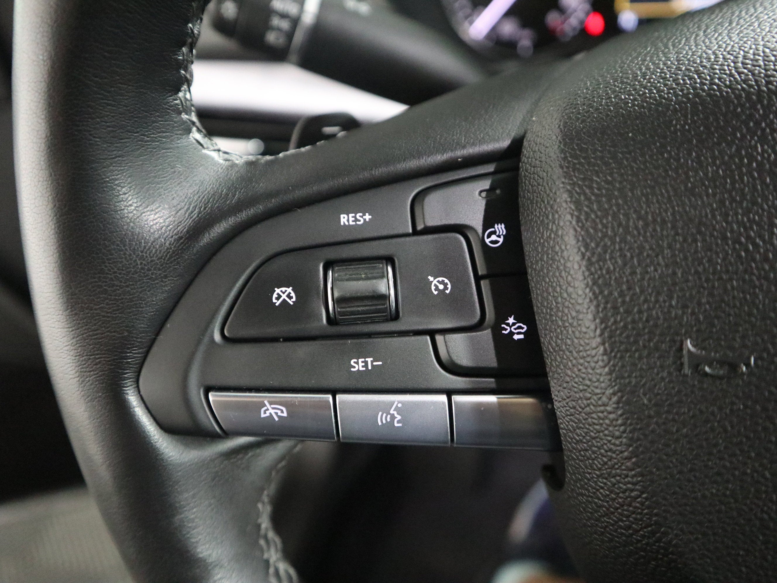 2023 Cadillac XT4 FWD Luxury