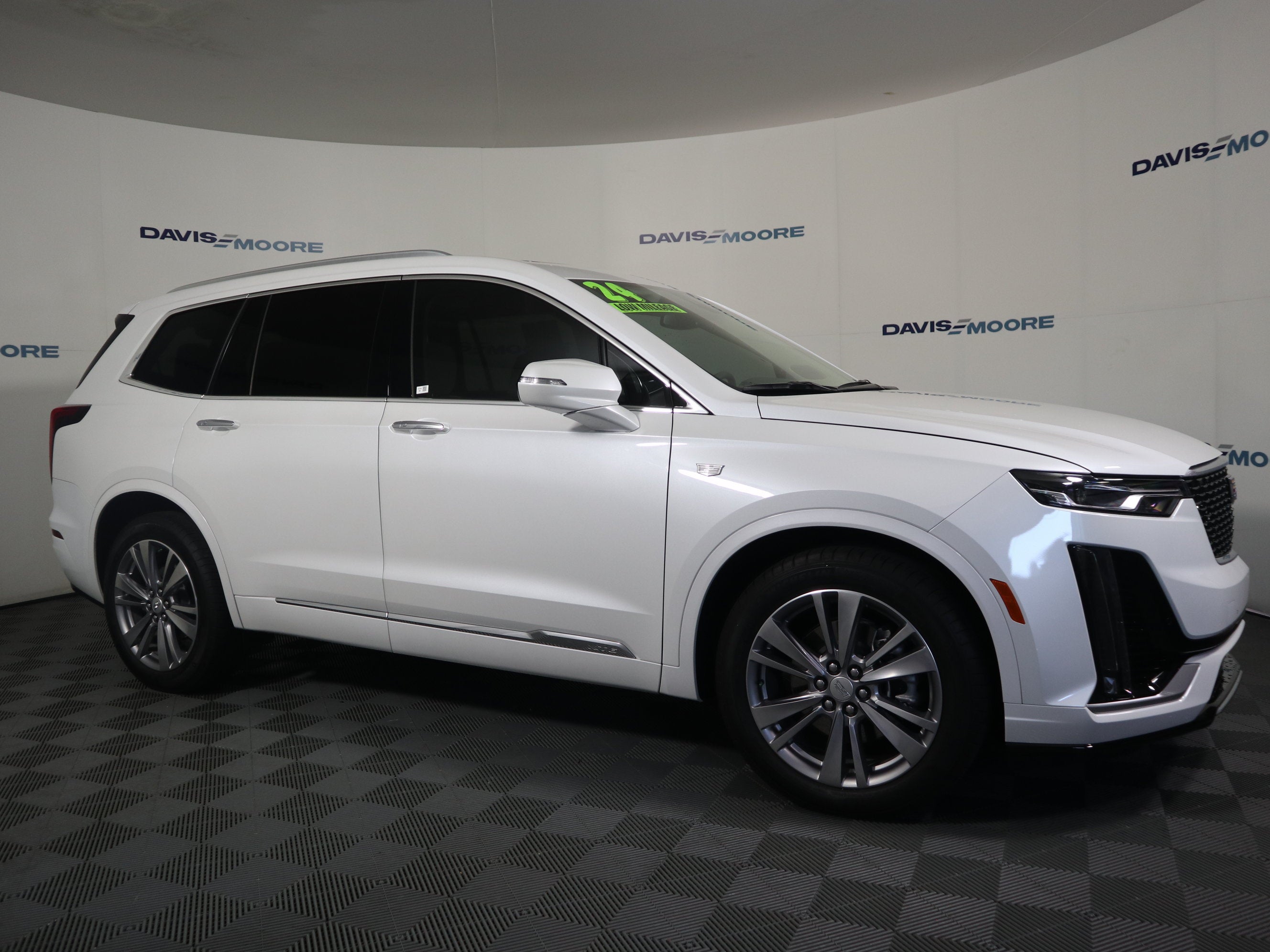 2024 Cadillac XT6 FWD Premium Luxury