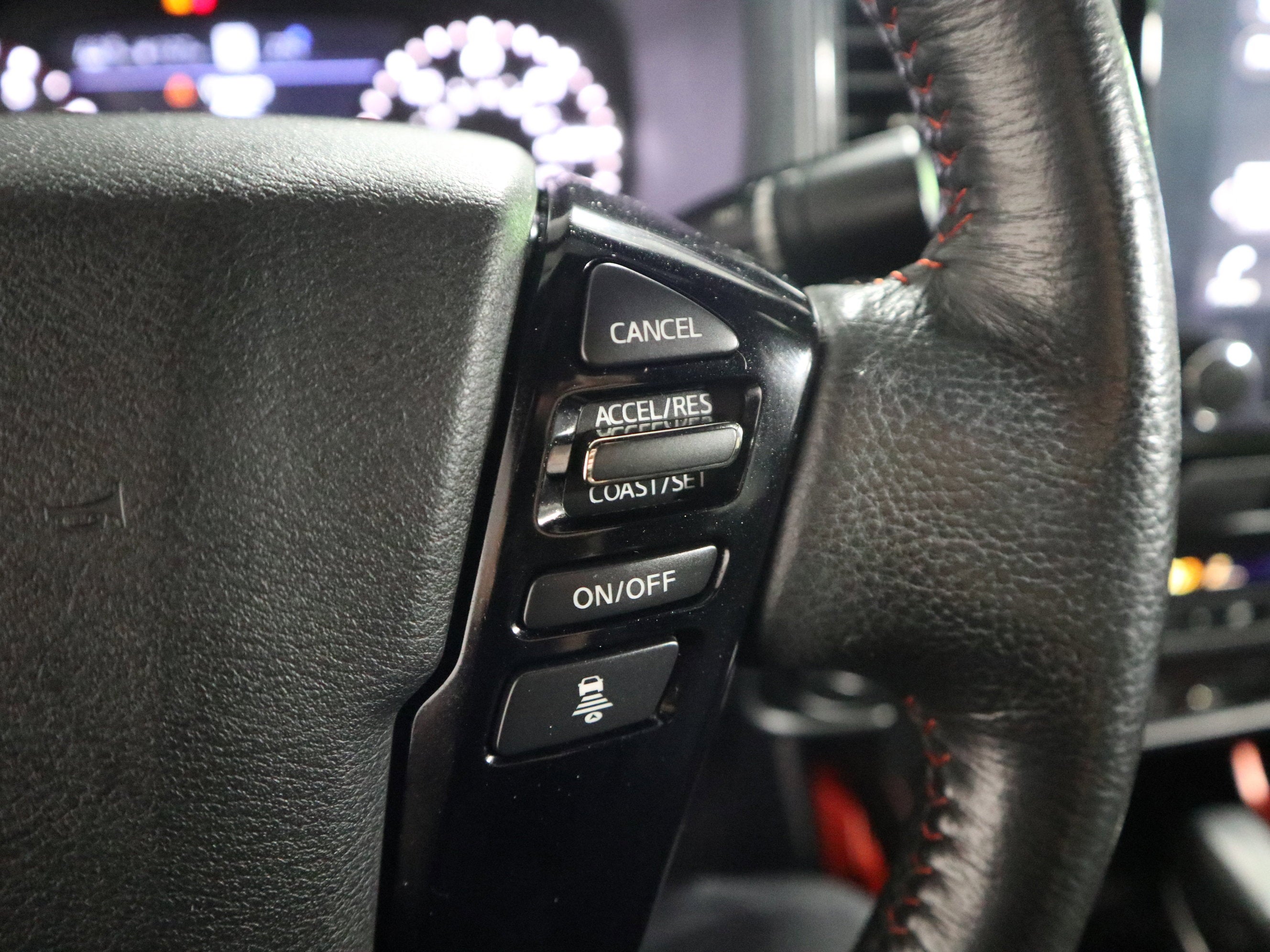 2023 Nissan Frontier PRO-X Crew Cab