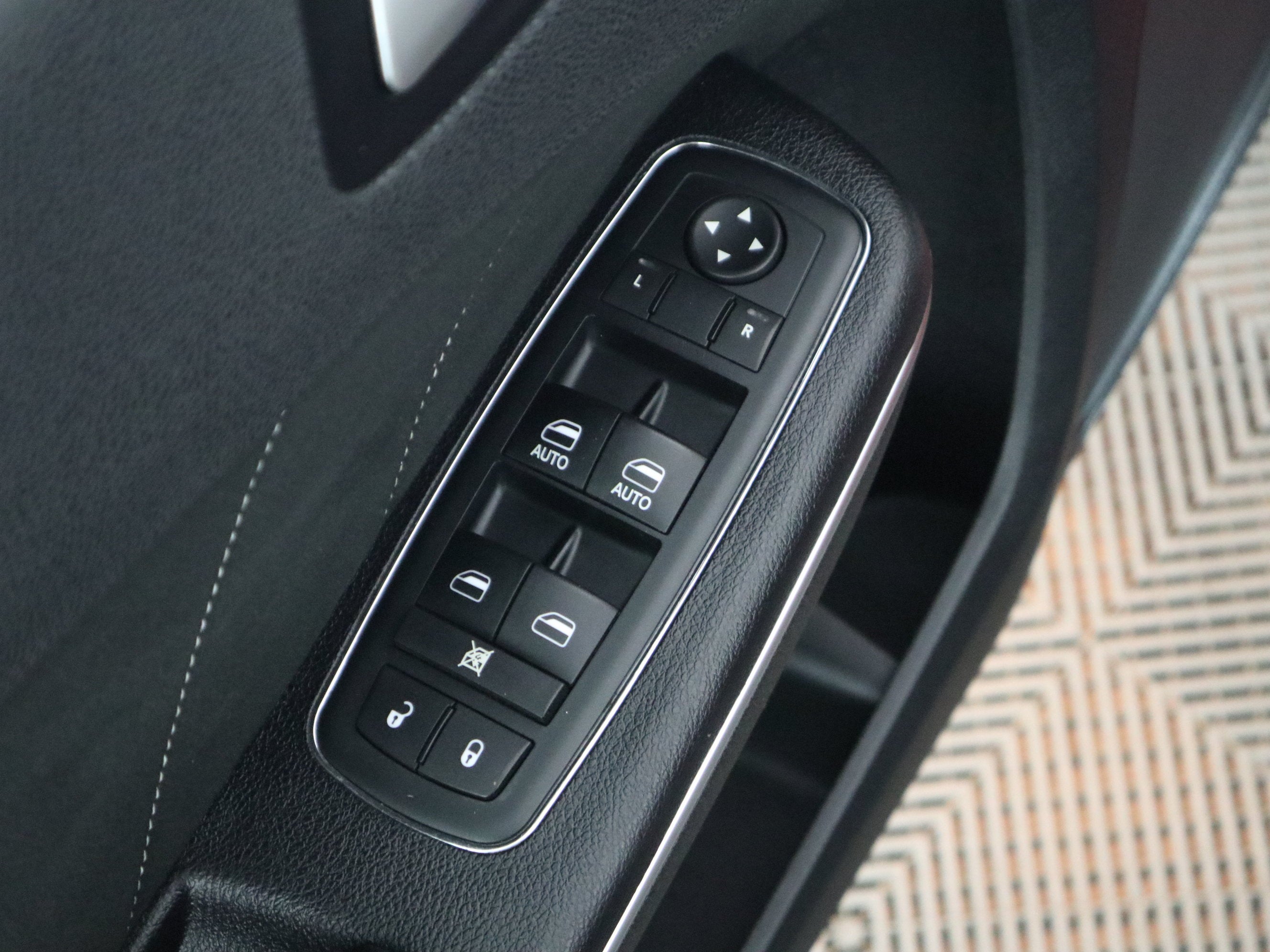 2012 Dodge Charger SRT8