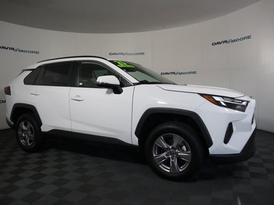 2025 Toyota RAV4 XLE AWD