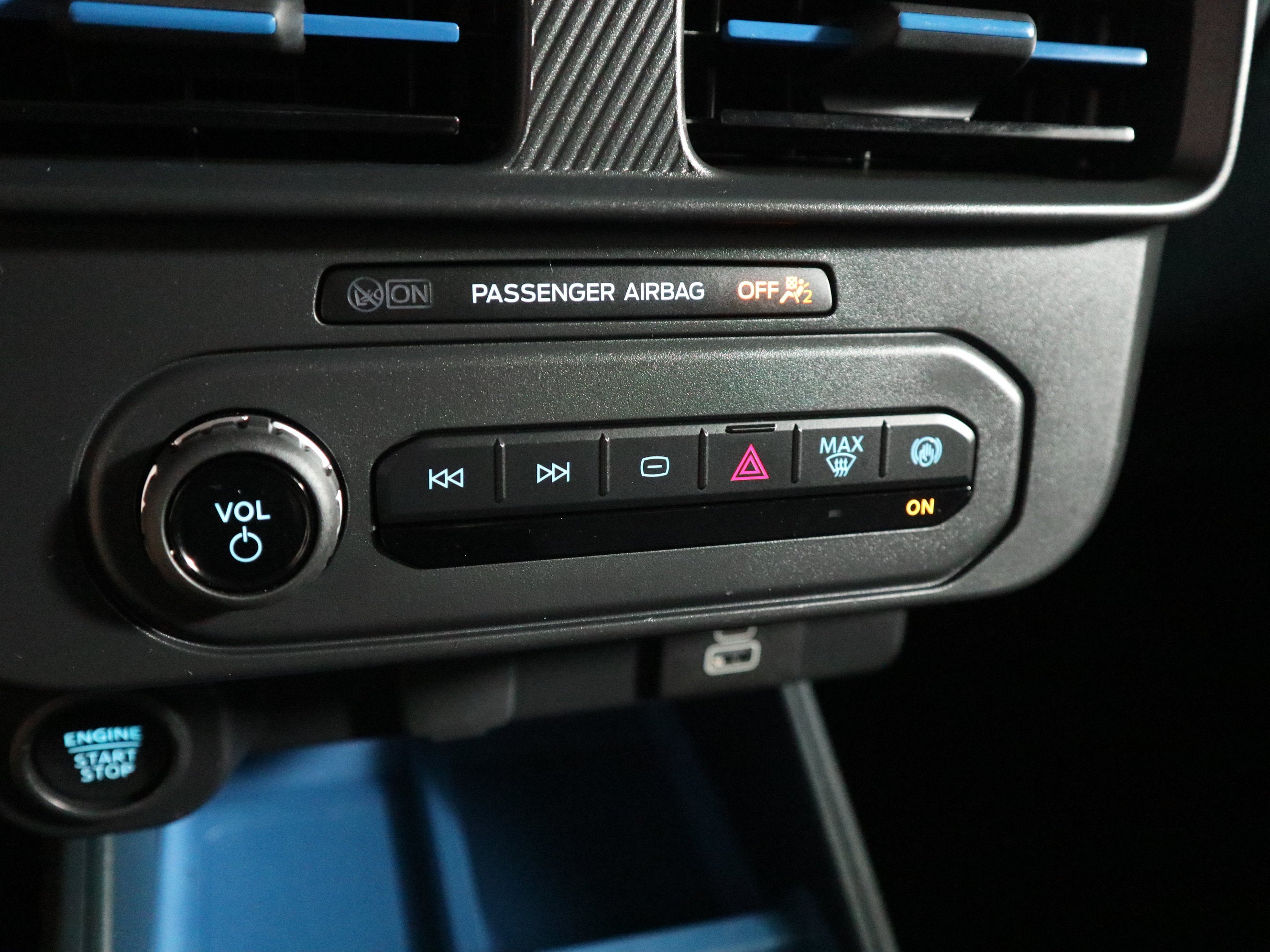 2025 Ford Maverick XLT 4WD