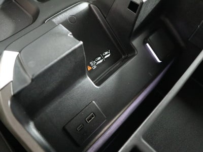 2024 GMC Sierra 1500 SLT Crew Cab 4WD