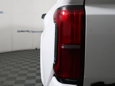 2025 Toyota Tacoma 4WD SR5