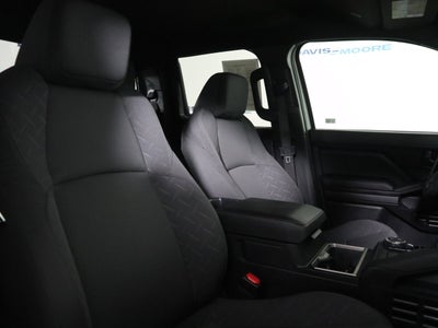 2025 Toyota Tacoma 4WD SR5