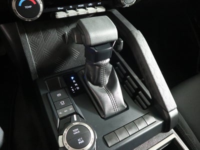 2025 Toyota Tacoma 4WD SR5