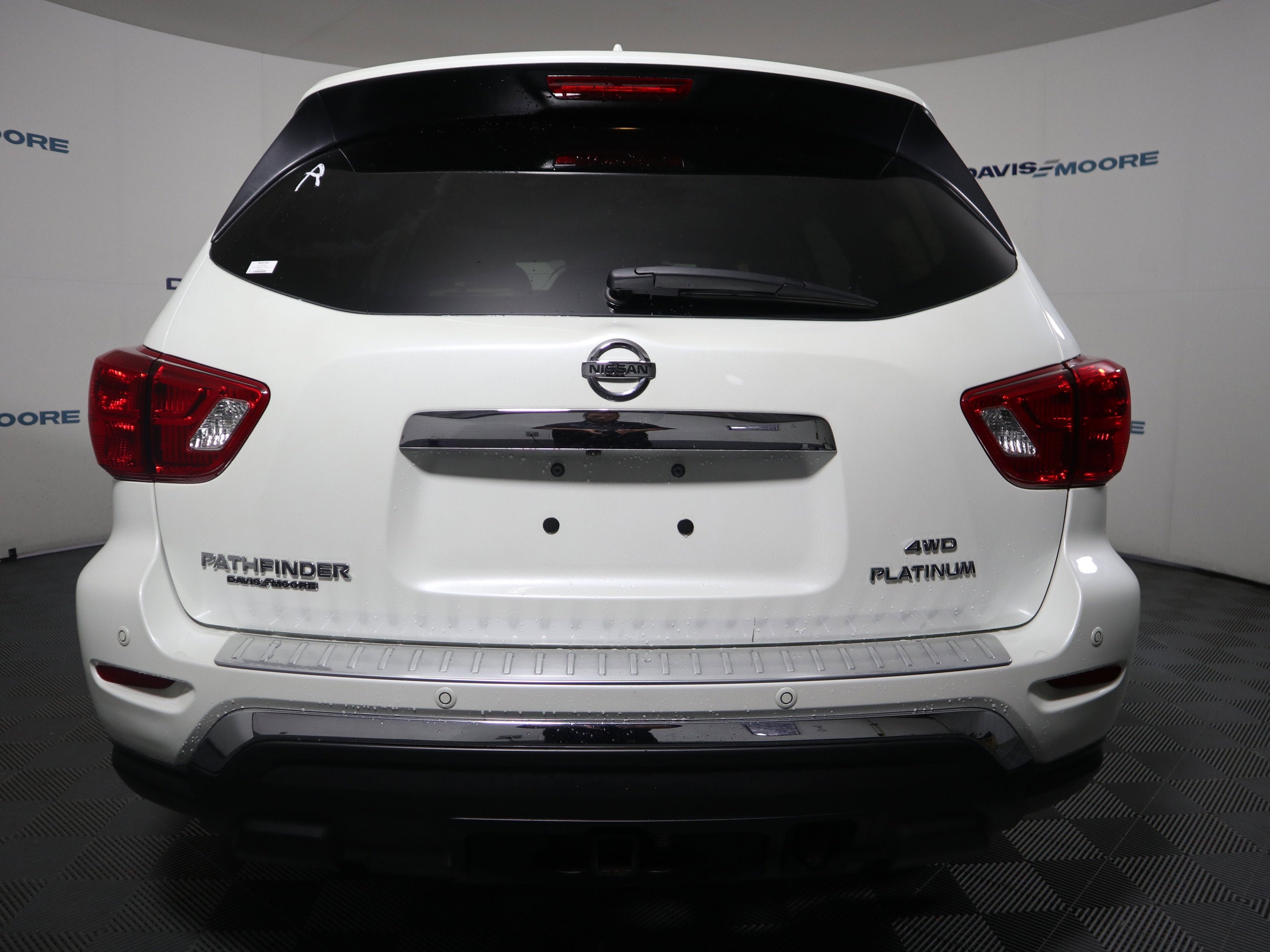 2019 Nissan Pathfinder Platinum 4x4