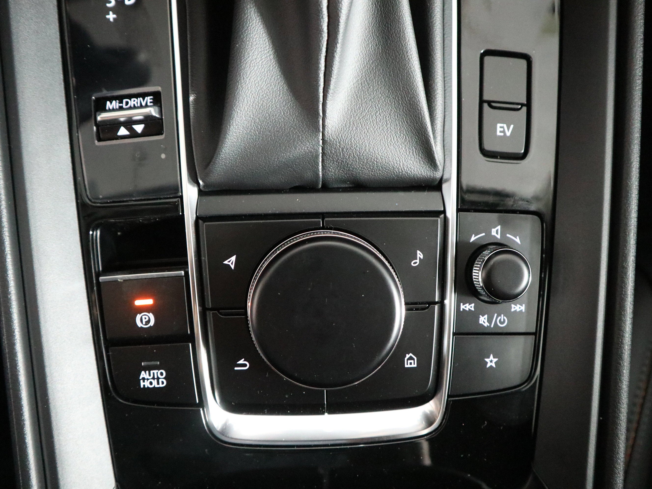 2026 Mazda Mazda CX-50 Hybrid Premium Plus AWD