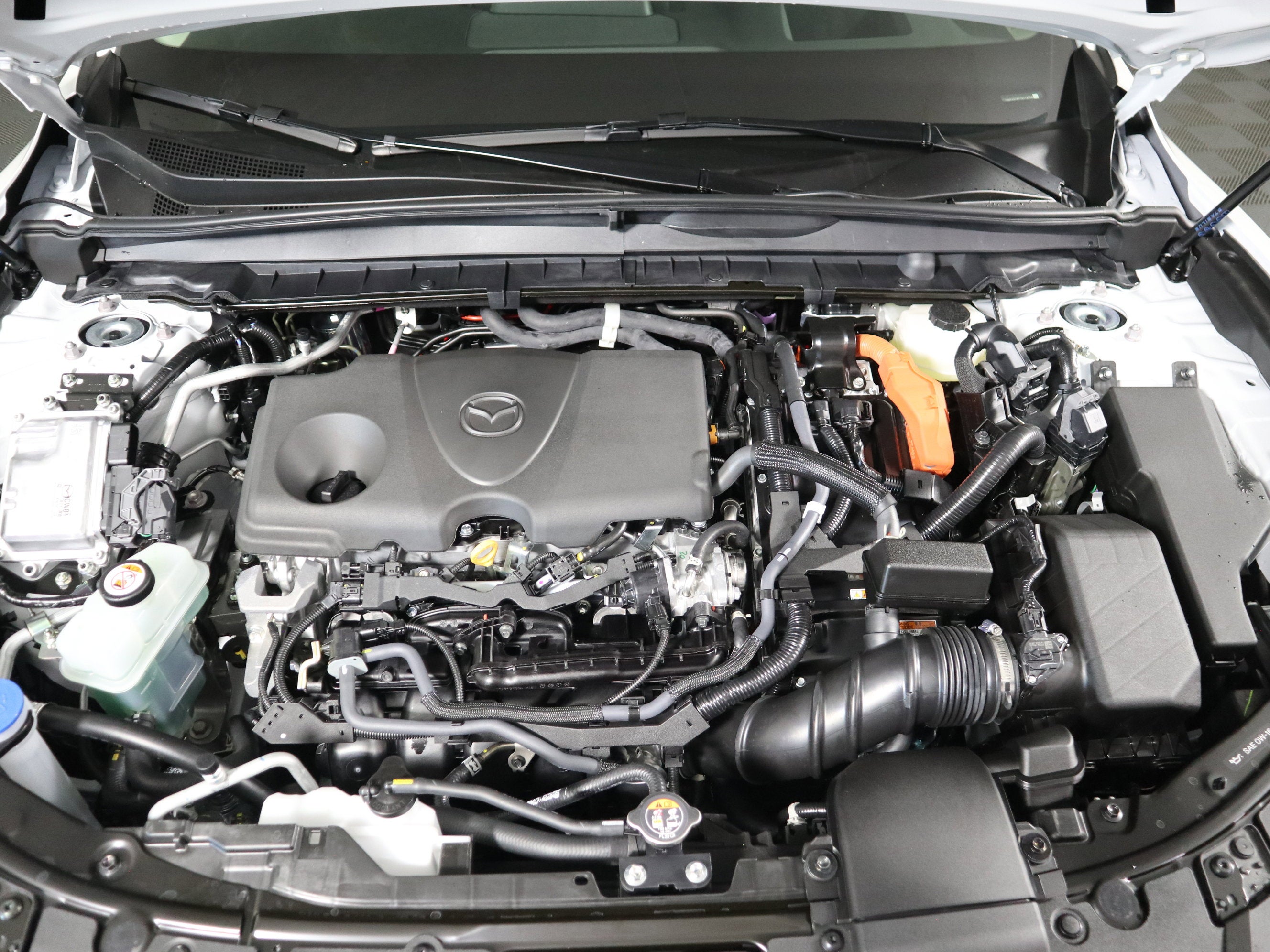 2026 Mazda Mazda CX-50 Hybrid Premium Plus AWD