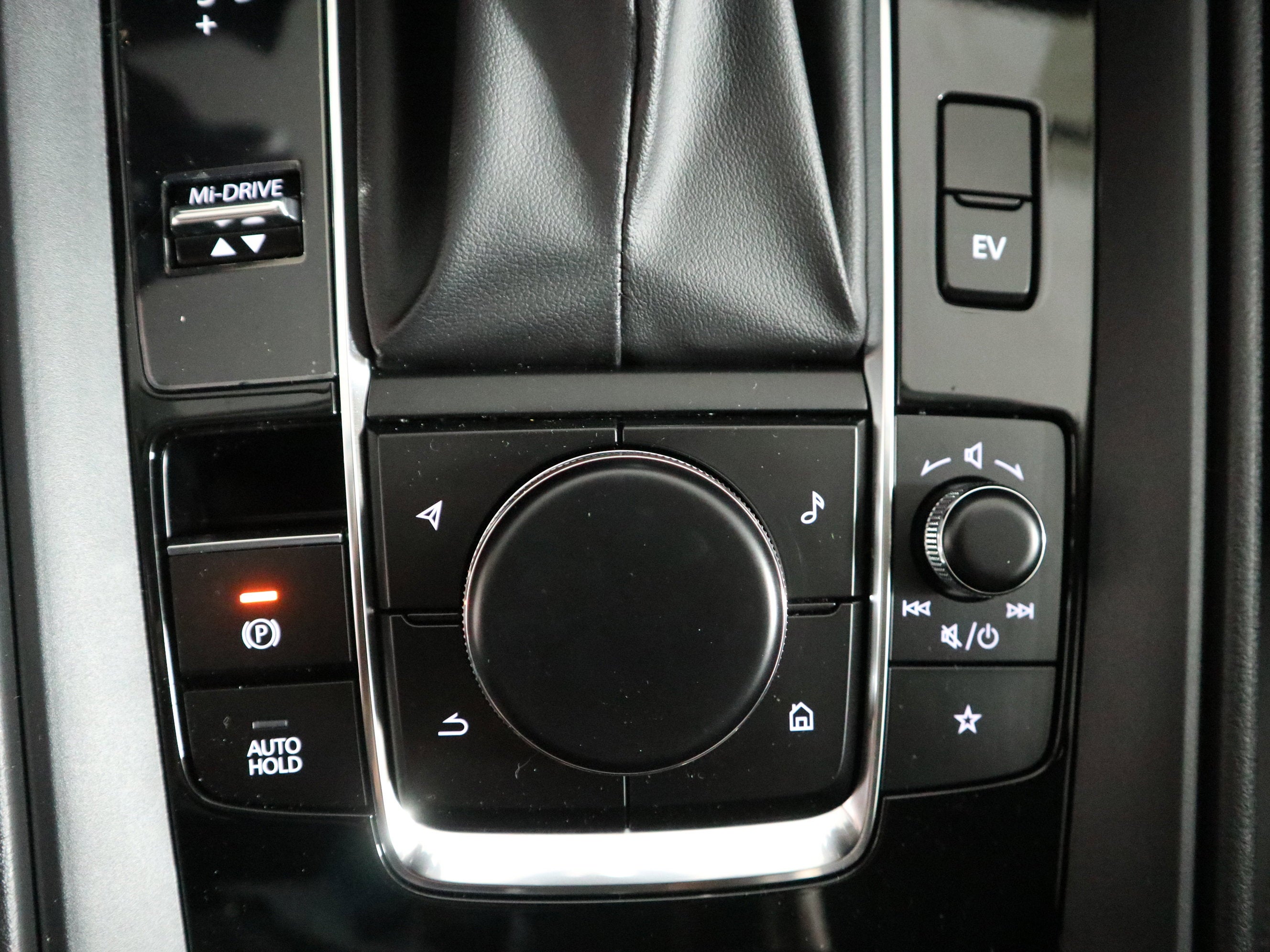 2026 Mazda Mazda CX-50 Hybrid Premium Plus AWD