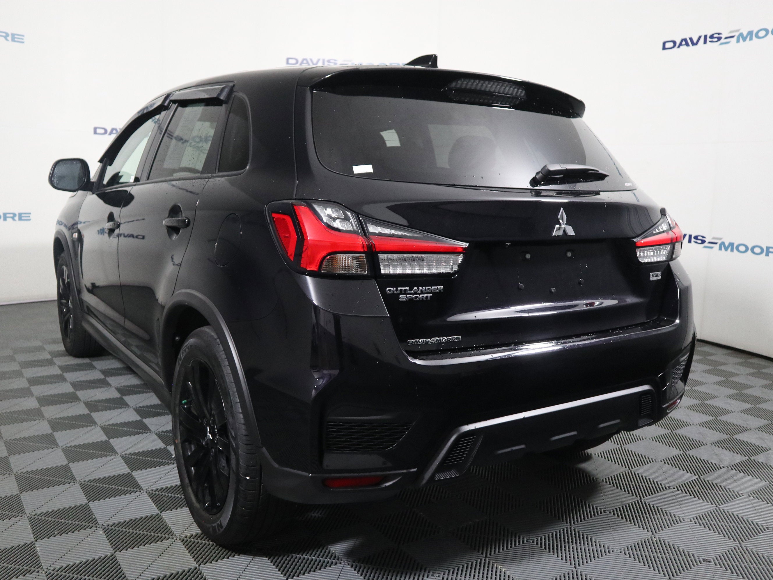 2024 Mitsubishi Outlander Sport LE