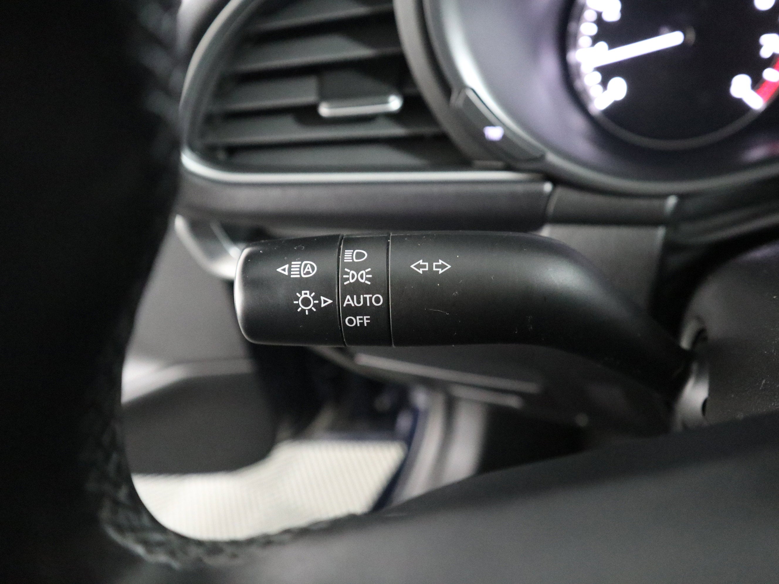 2024 Mazda Mazda3 Hatchback 2.5 S Select Sport