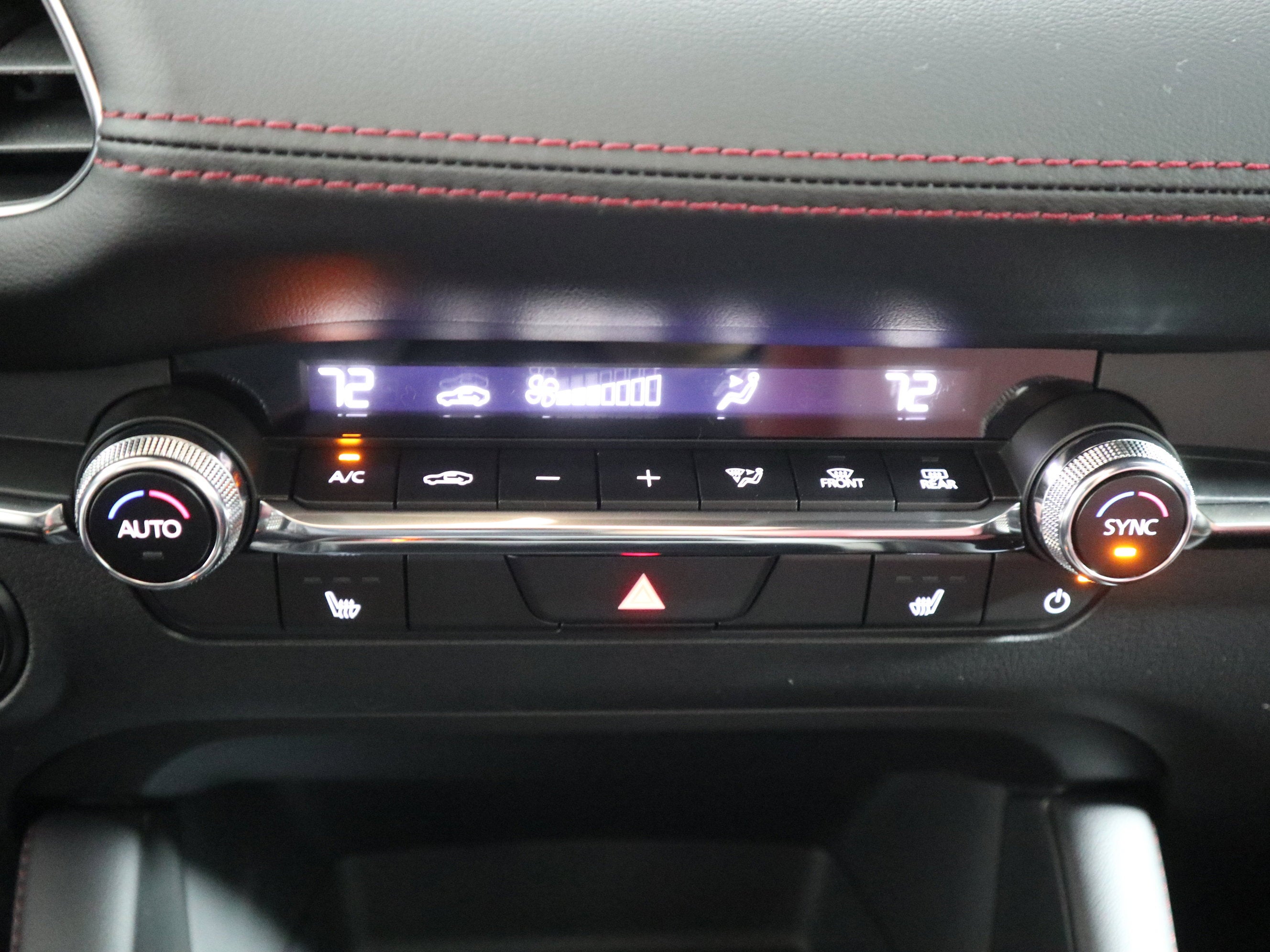 2026 Mazda Mazda3 Hatchback 2.5 S Carbon Edition AWD