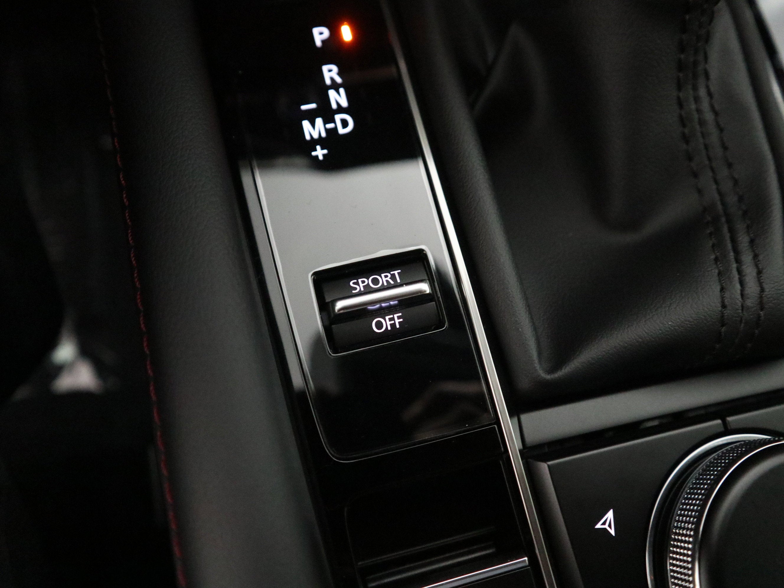 2026 Mazda Mazda3 Hatchback 2.5 S Carbon Edition AWD