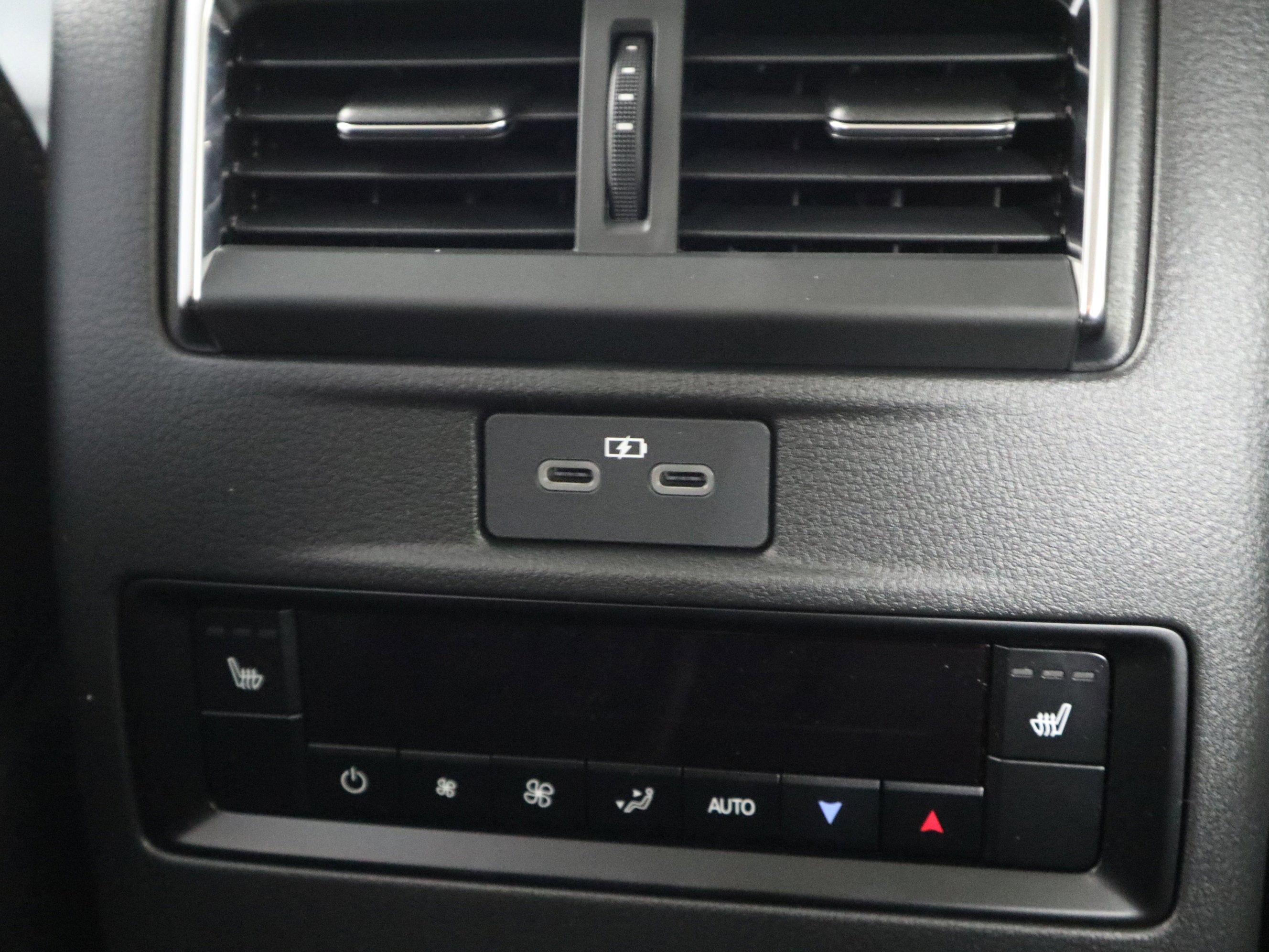 2026 Mazda Mazda CX-70 Plug-In Hybrid SC Plus AWD