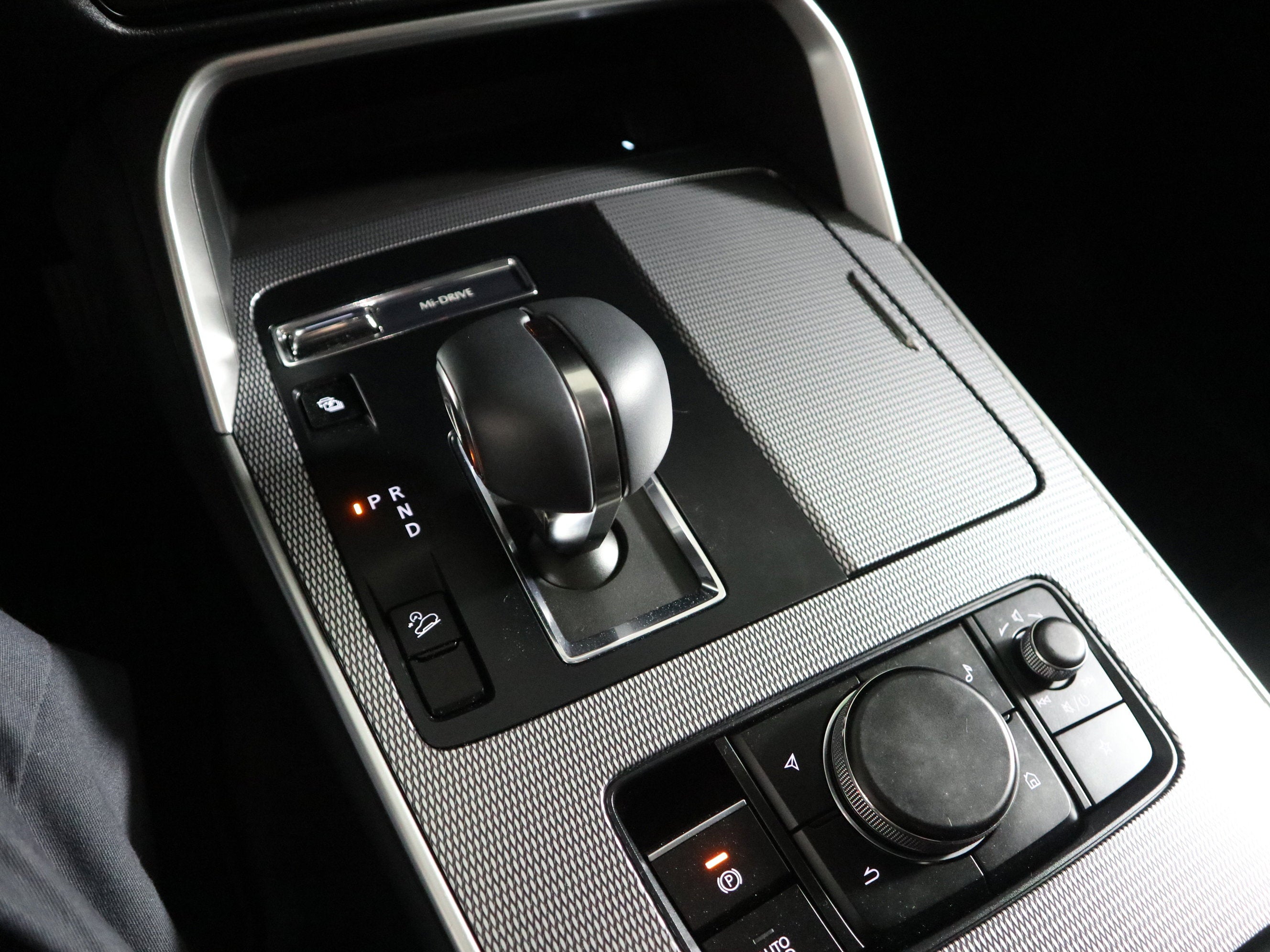 2025 Mazda Mazda CX-70 PHEV Premium Package AWD