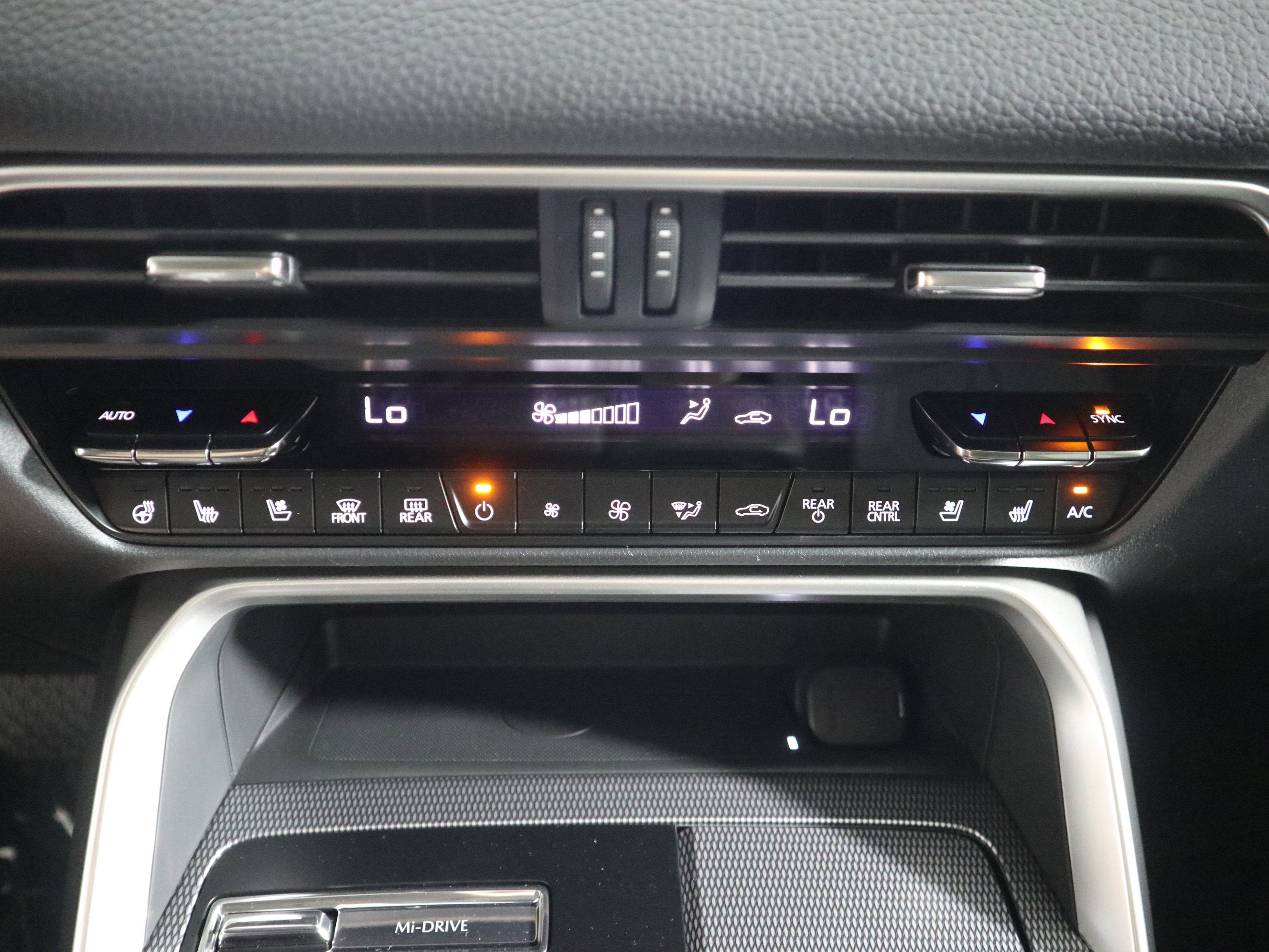 2026 Mazda Mazda CX-90 Plug-In Hybrid Preferred AWD