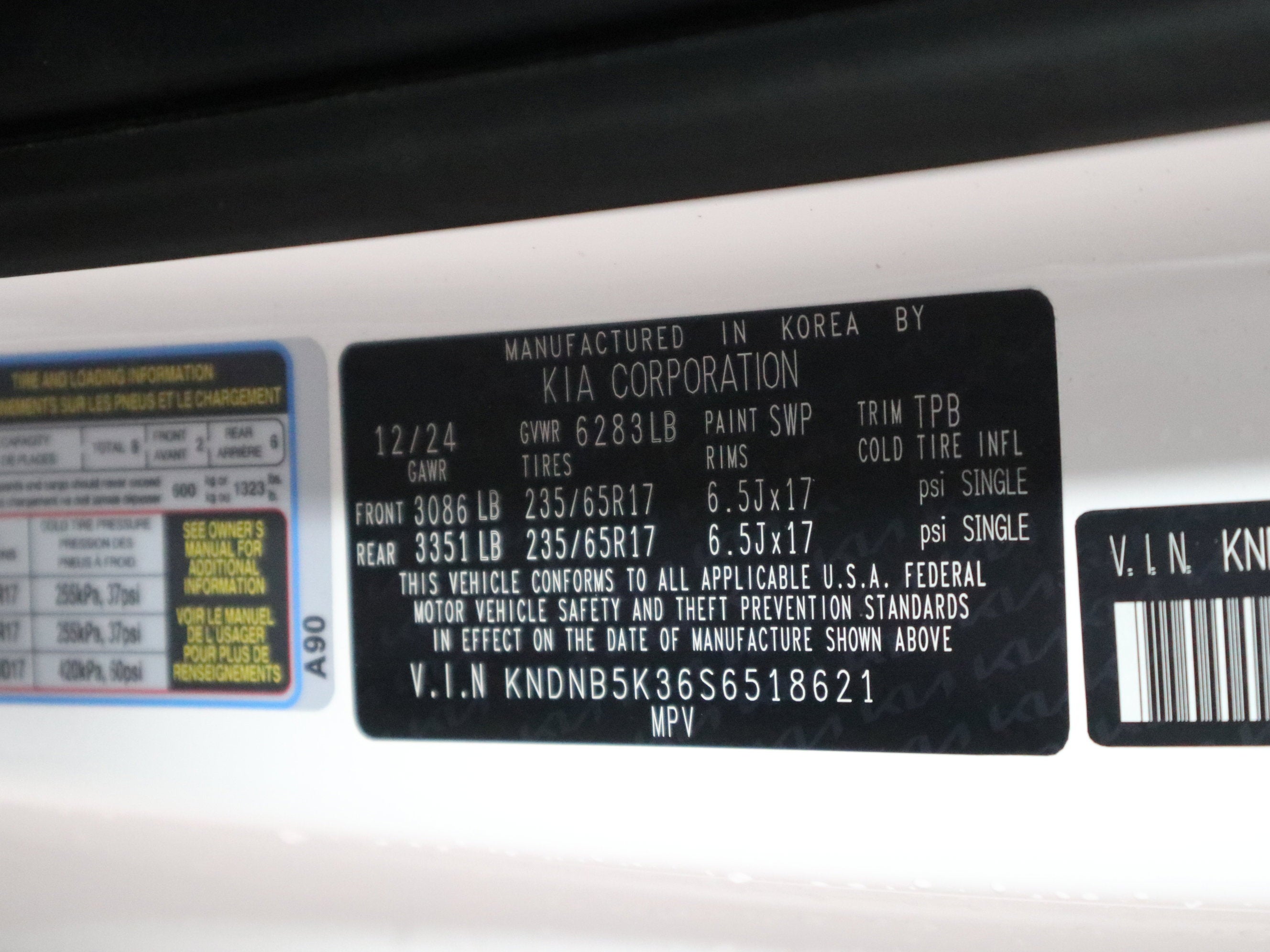 2025 Kia Carnival LXS