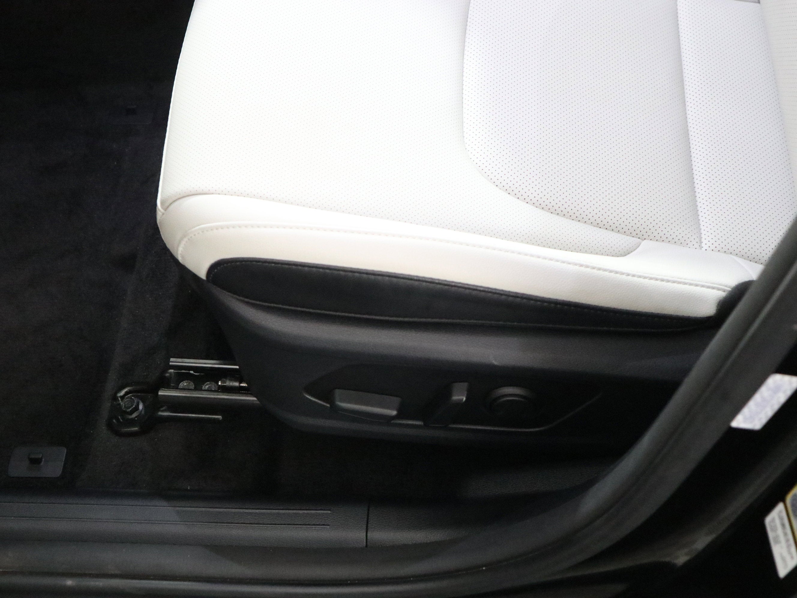 2025 Kia Sportage Hybrid EX AWD