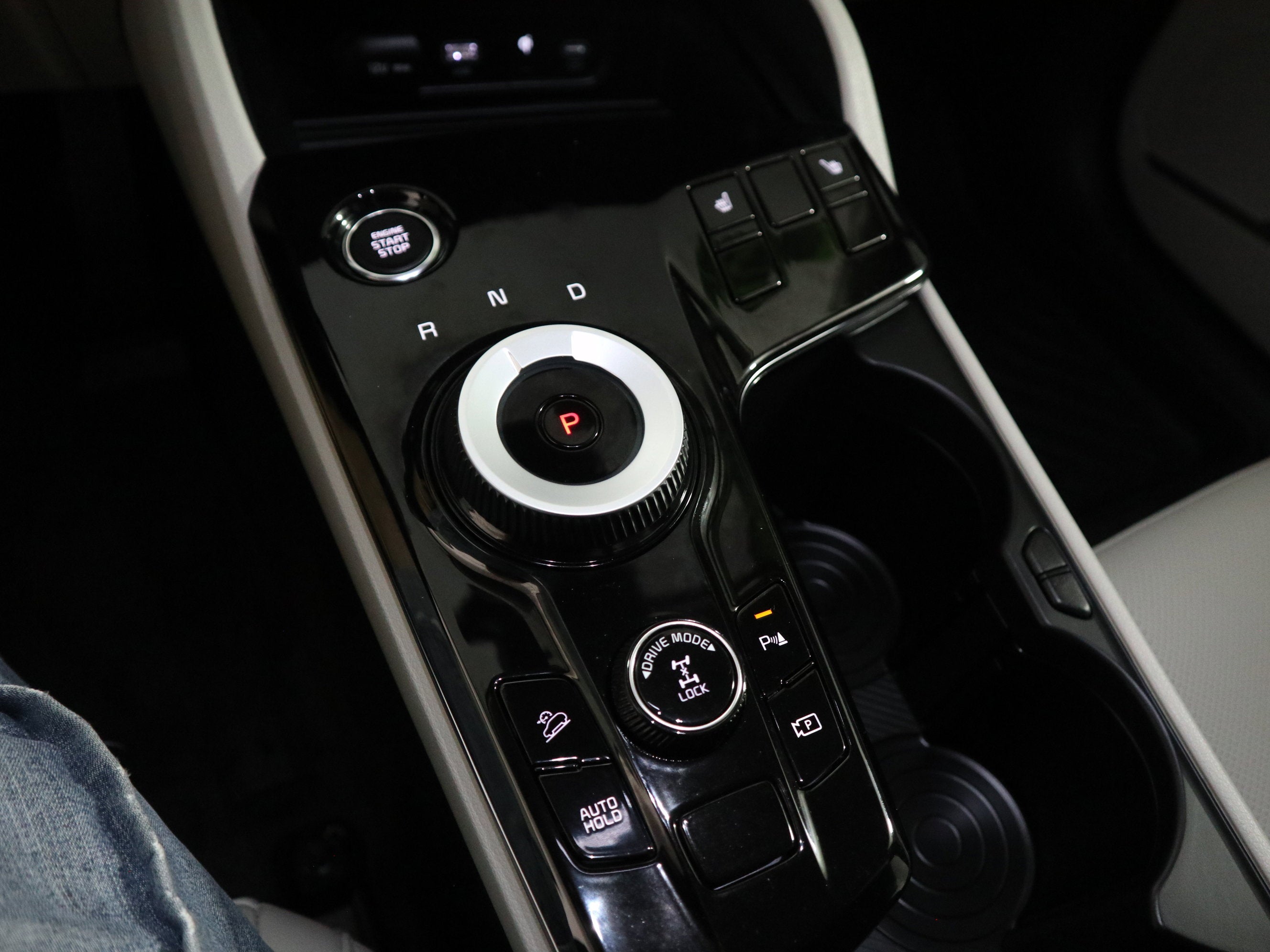 2025 Kia Sportage Hybrid EX AWD
