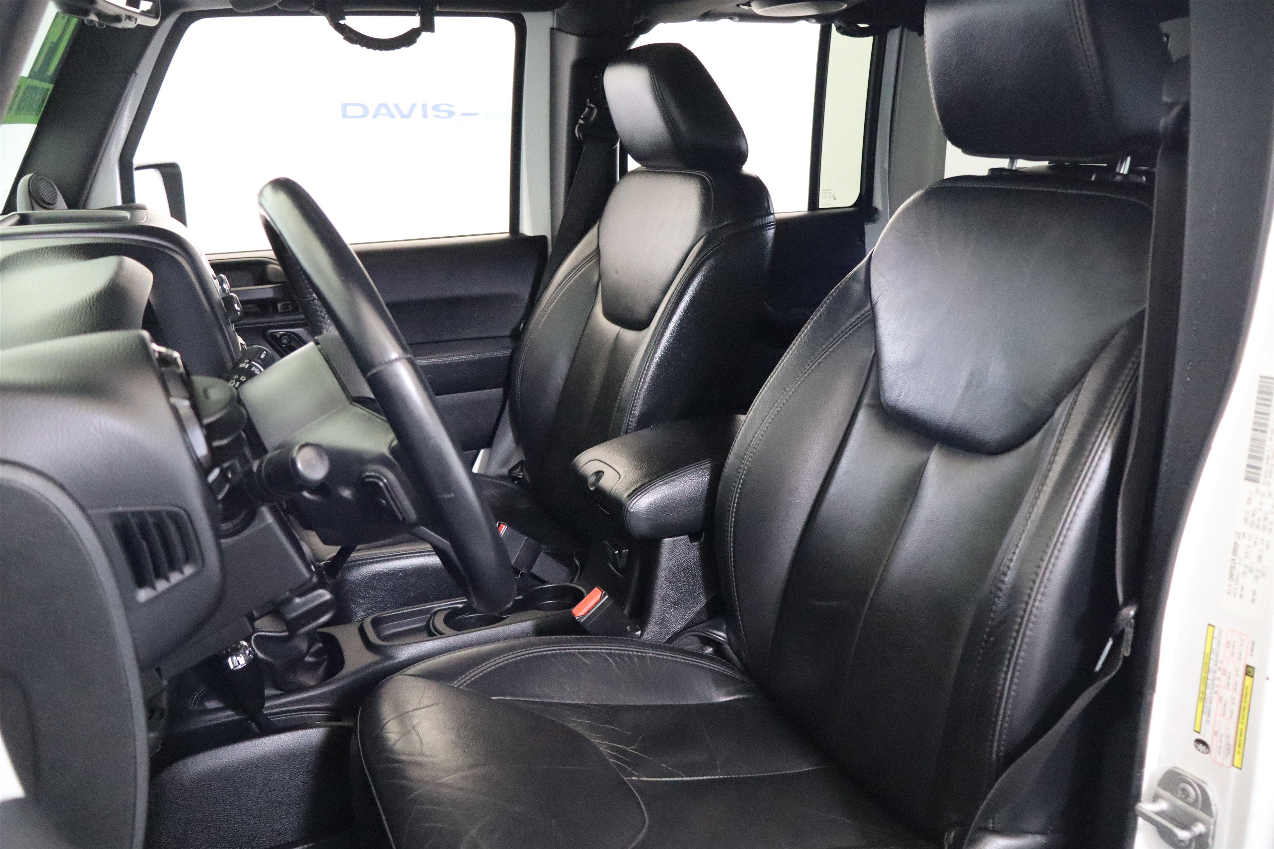 2014 Jeep Wrangler Unlimited Altitude 4WD