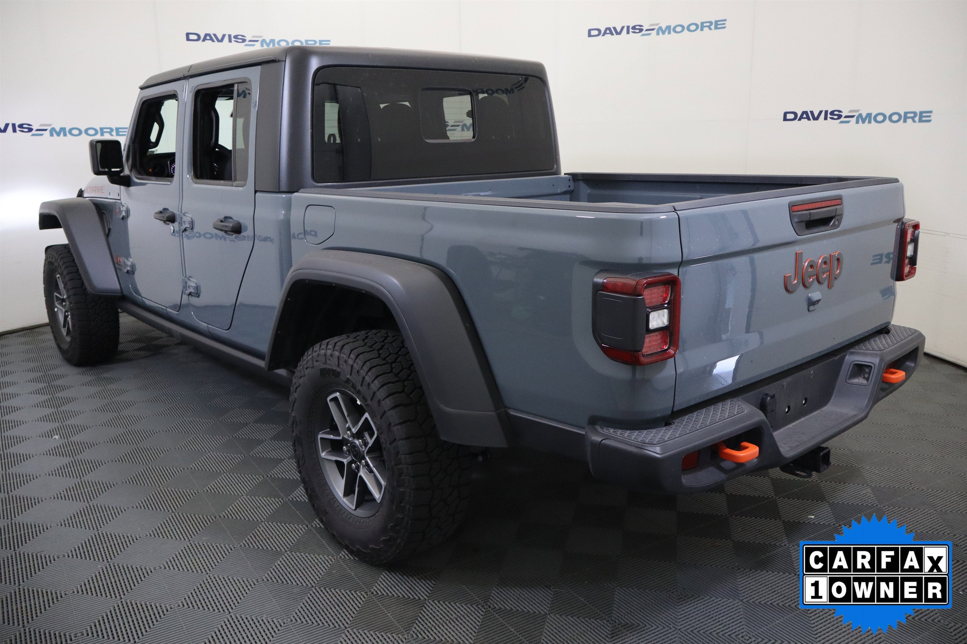 2026 Jeep Gladiator Mojave 4x4