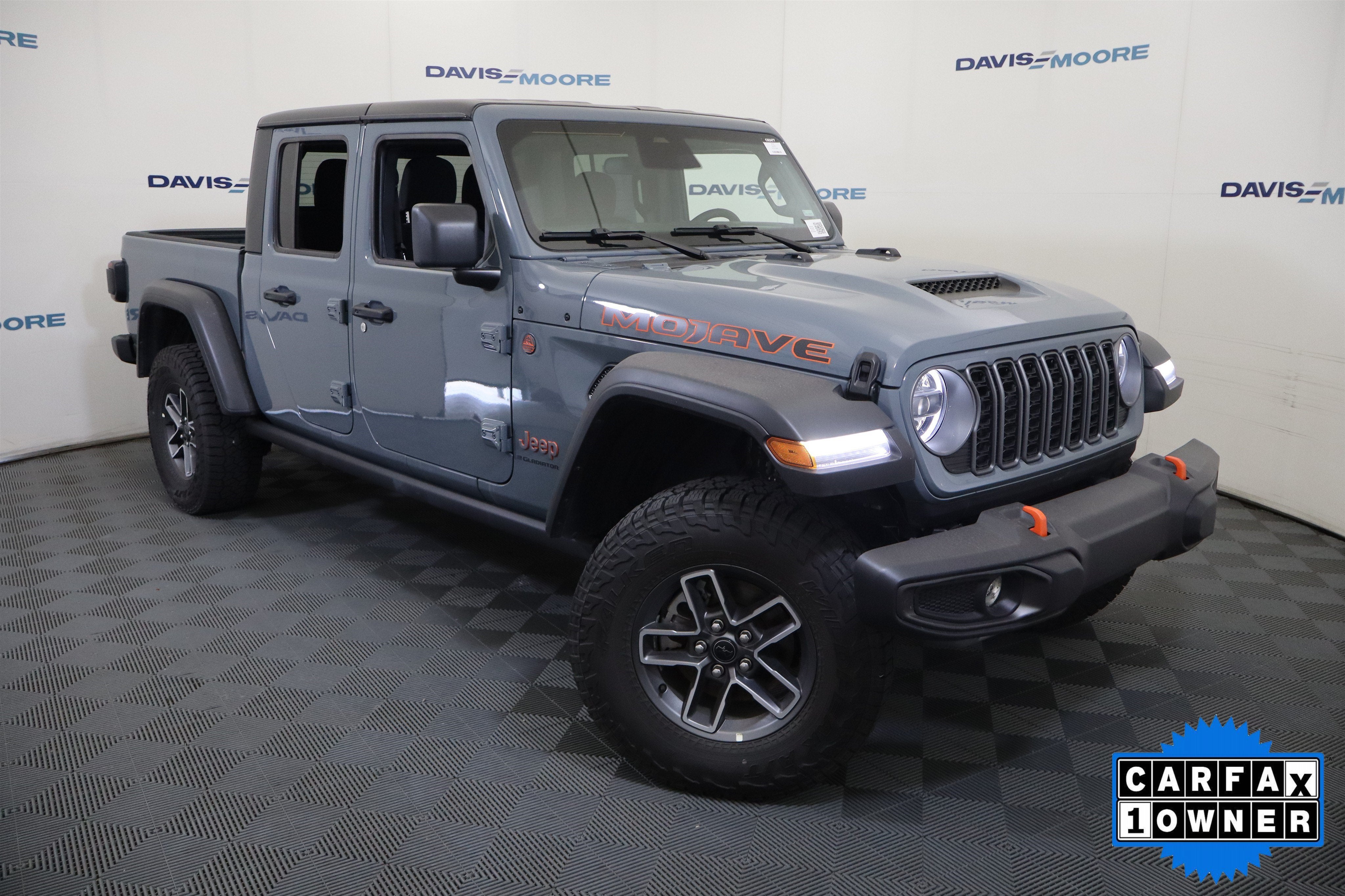 2026 Jeep Gladiator Mojave 4x4