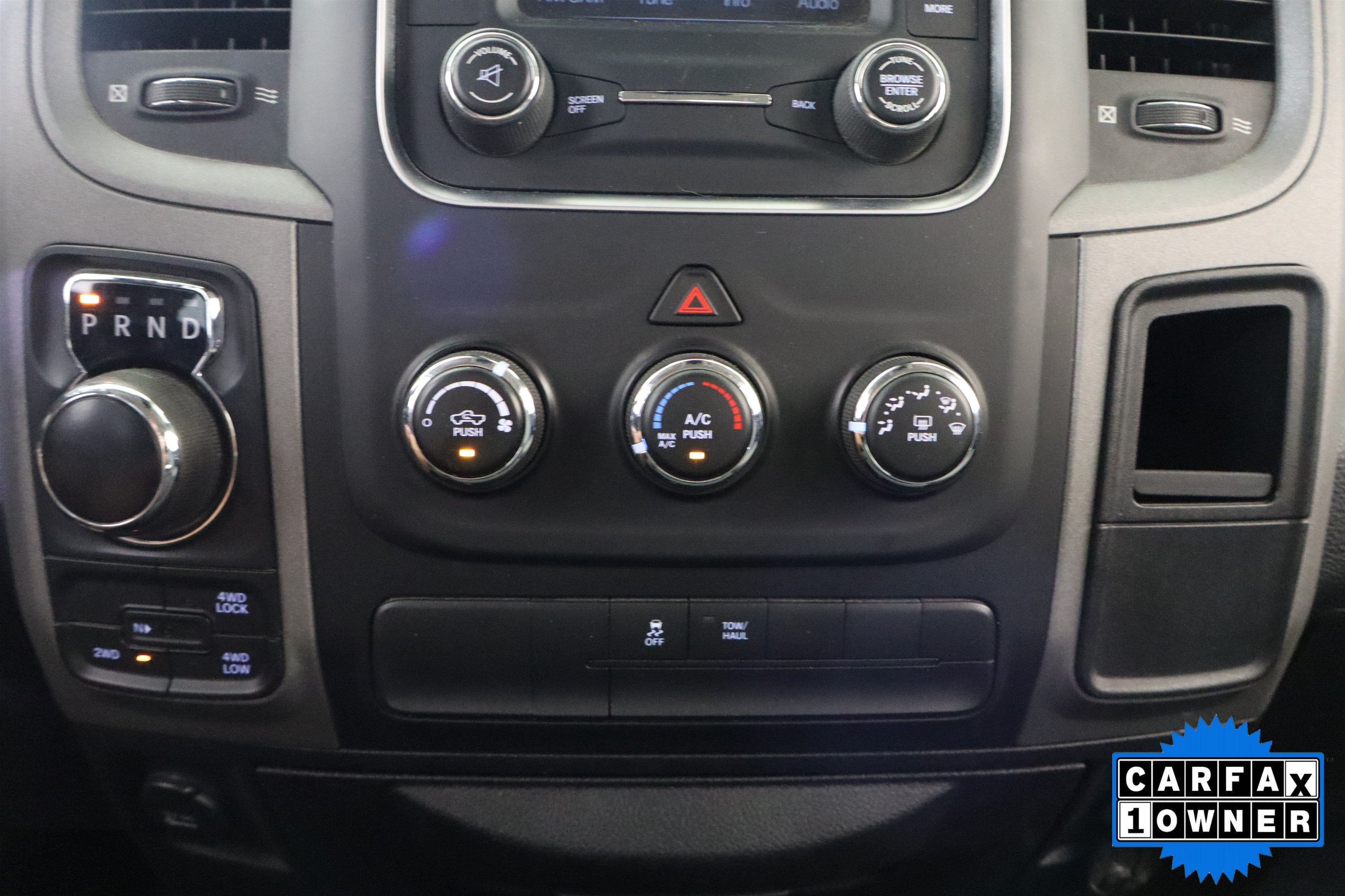 2016 RAM 1500 Express Quad Cab 4WD