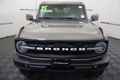 2025 Ford Bronco Outer Banks