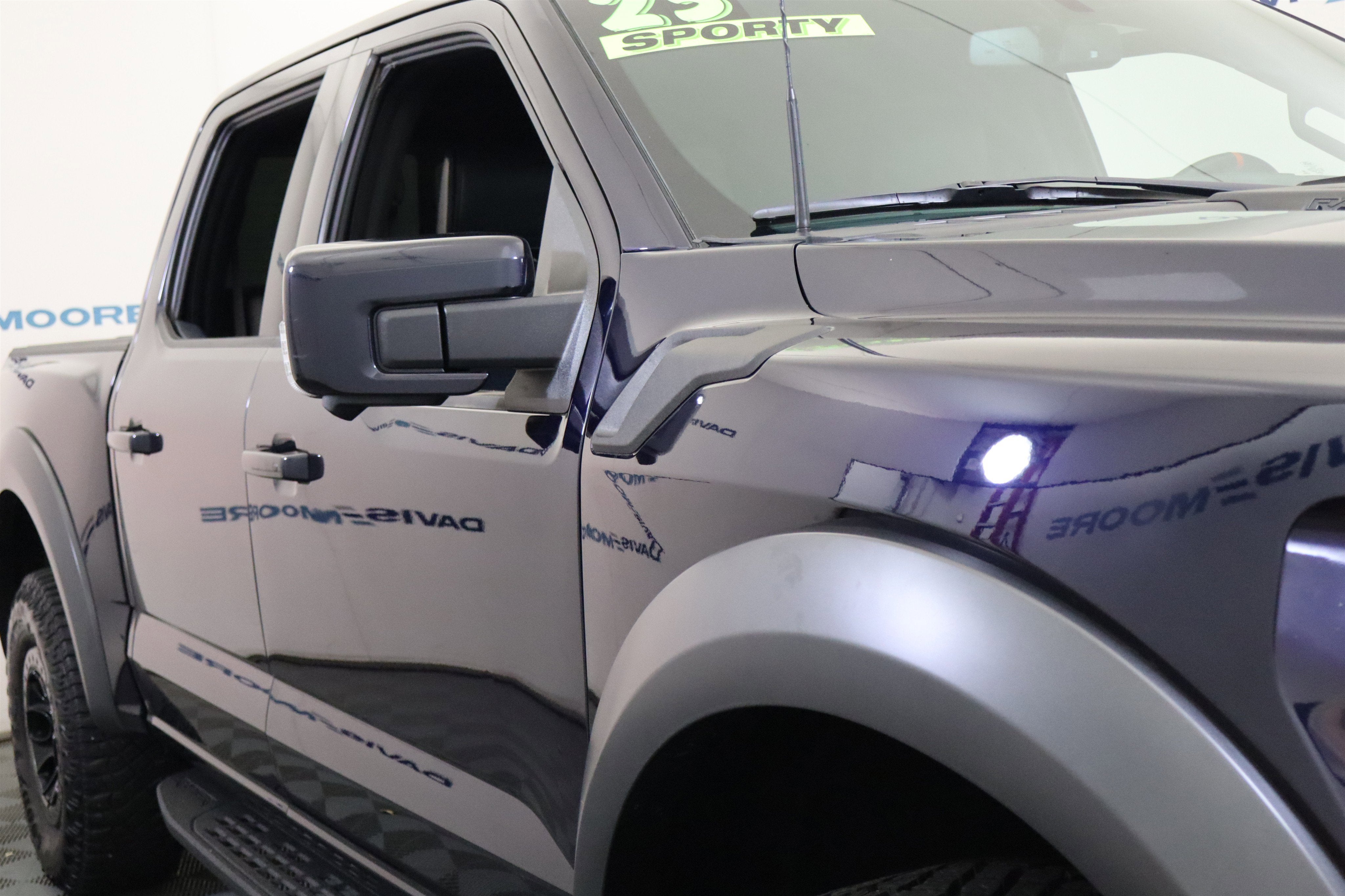 2023 Ford F-150 Raptor SuperCrew 4WD