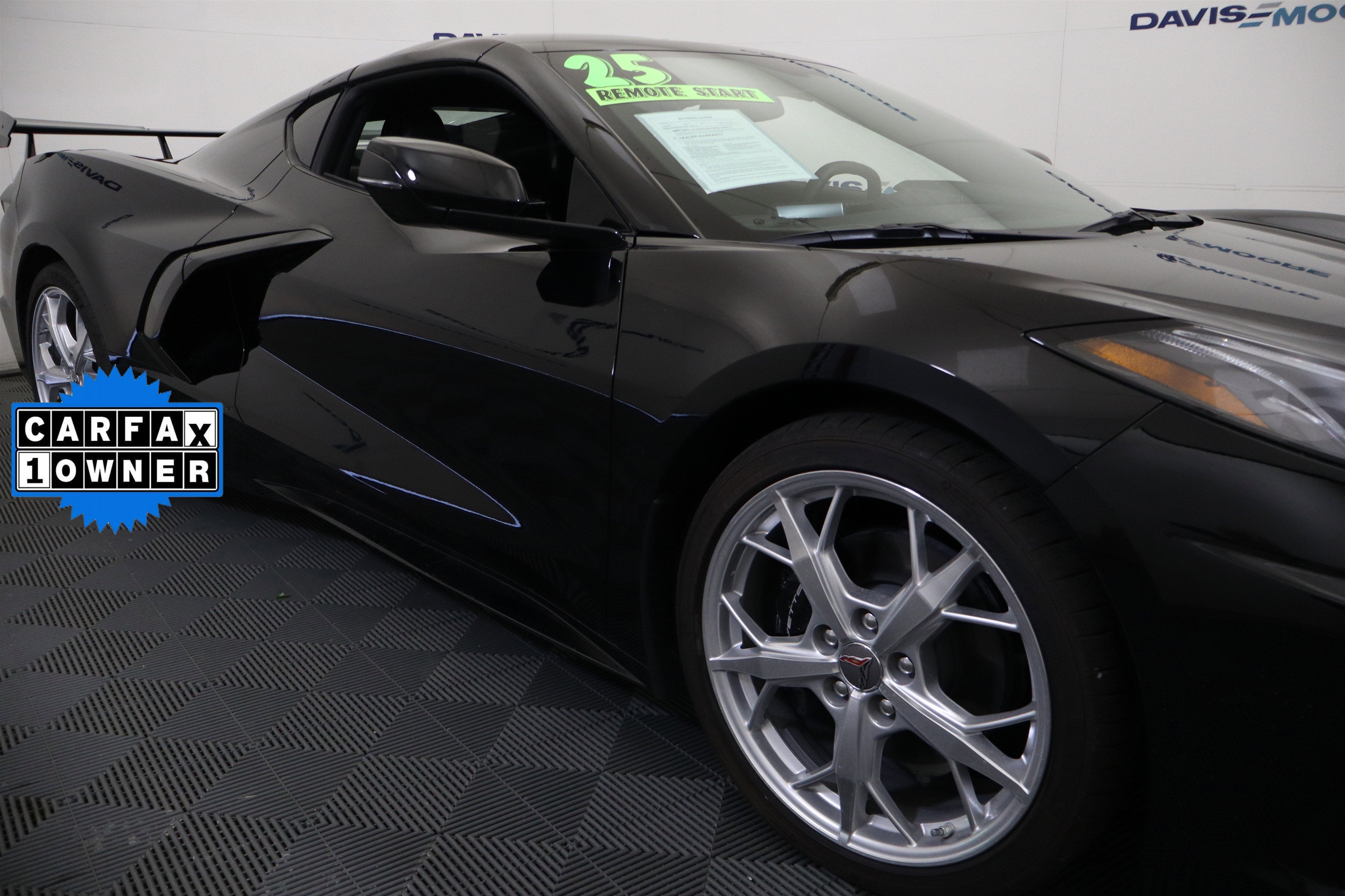 2023 Chevrolet Corvette 1LT