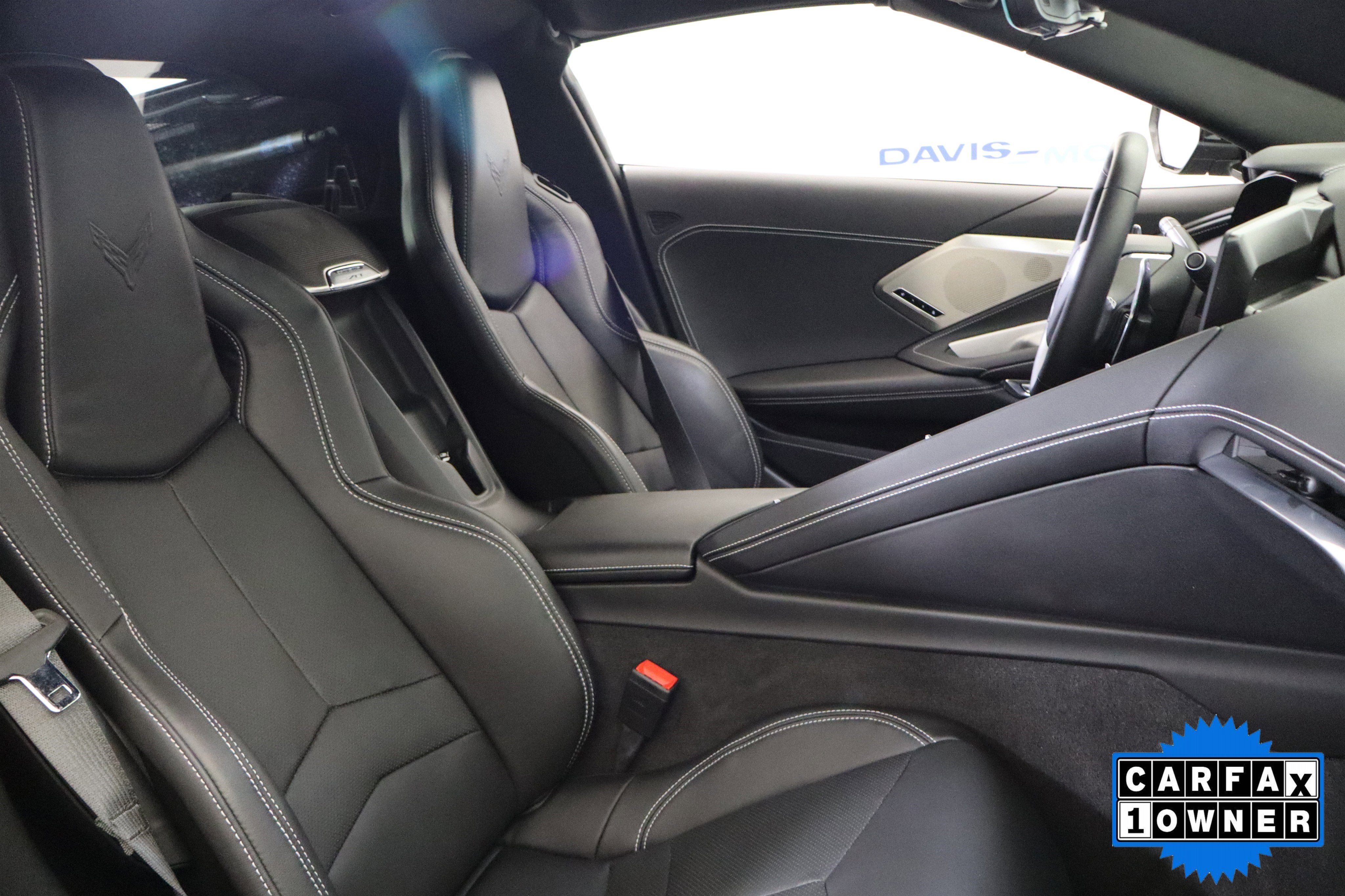 2023 Chevrolet Corvette 2LT