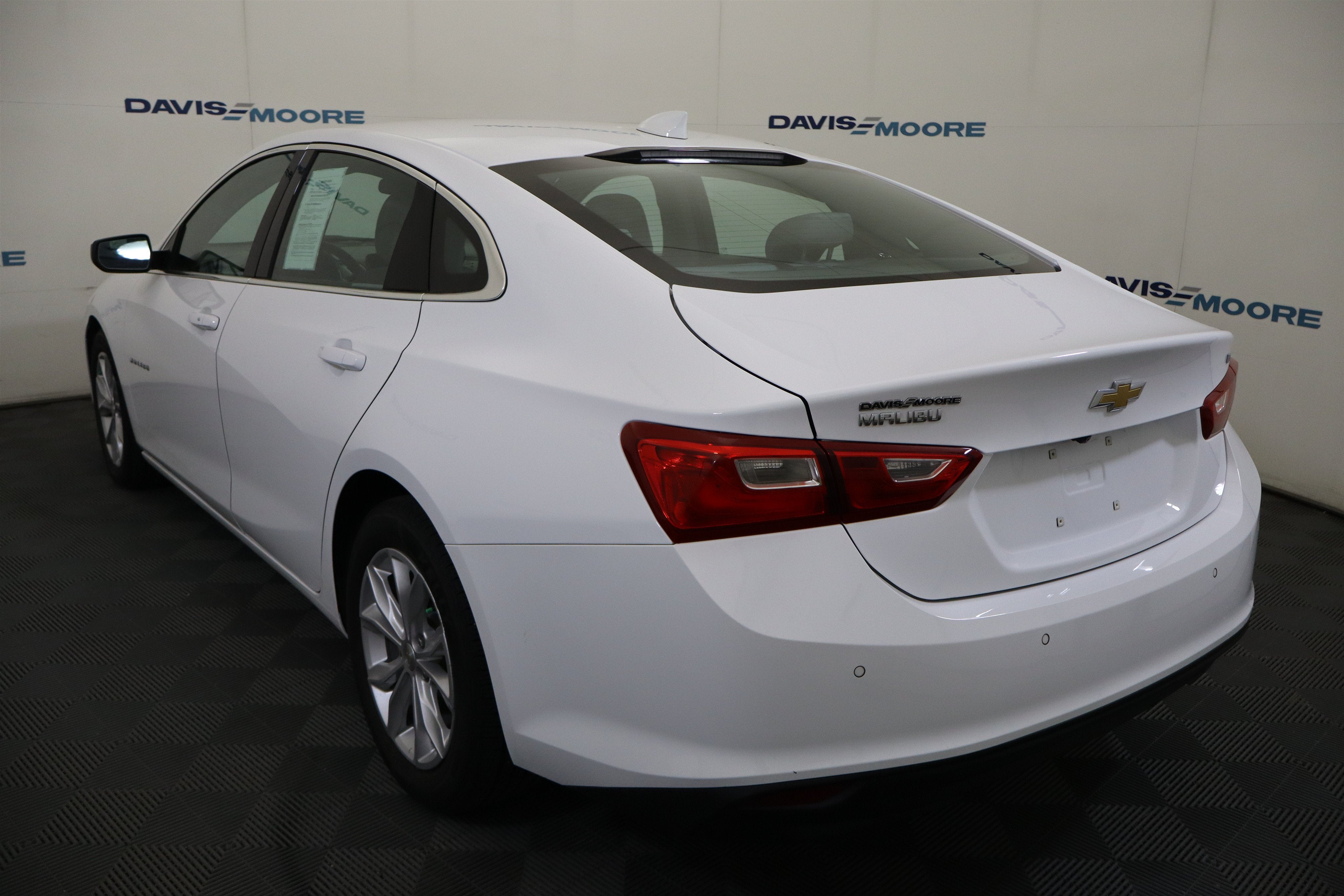 2023 Chevrolet Malibu 1LT - Photo 10