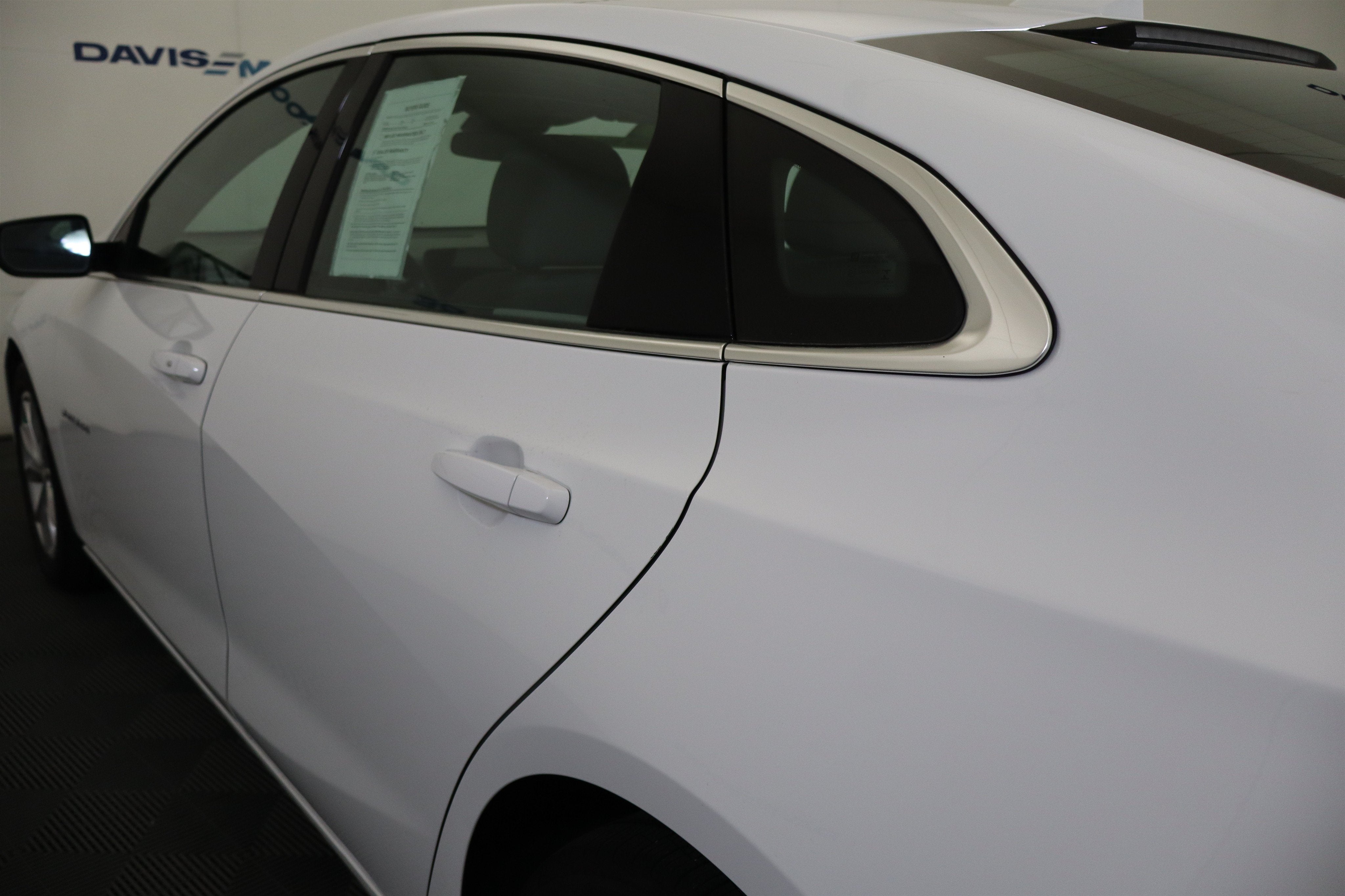 2023 Chevrolet Malibu 1LT - Photo 11
